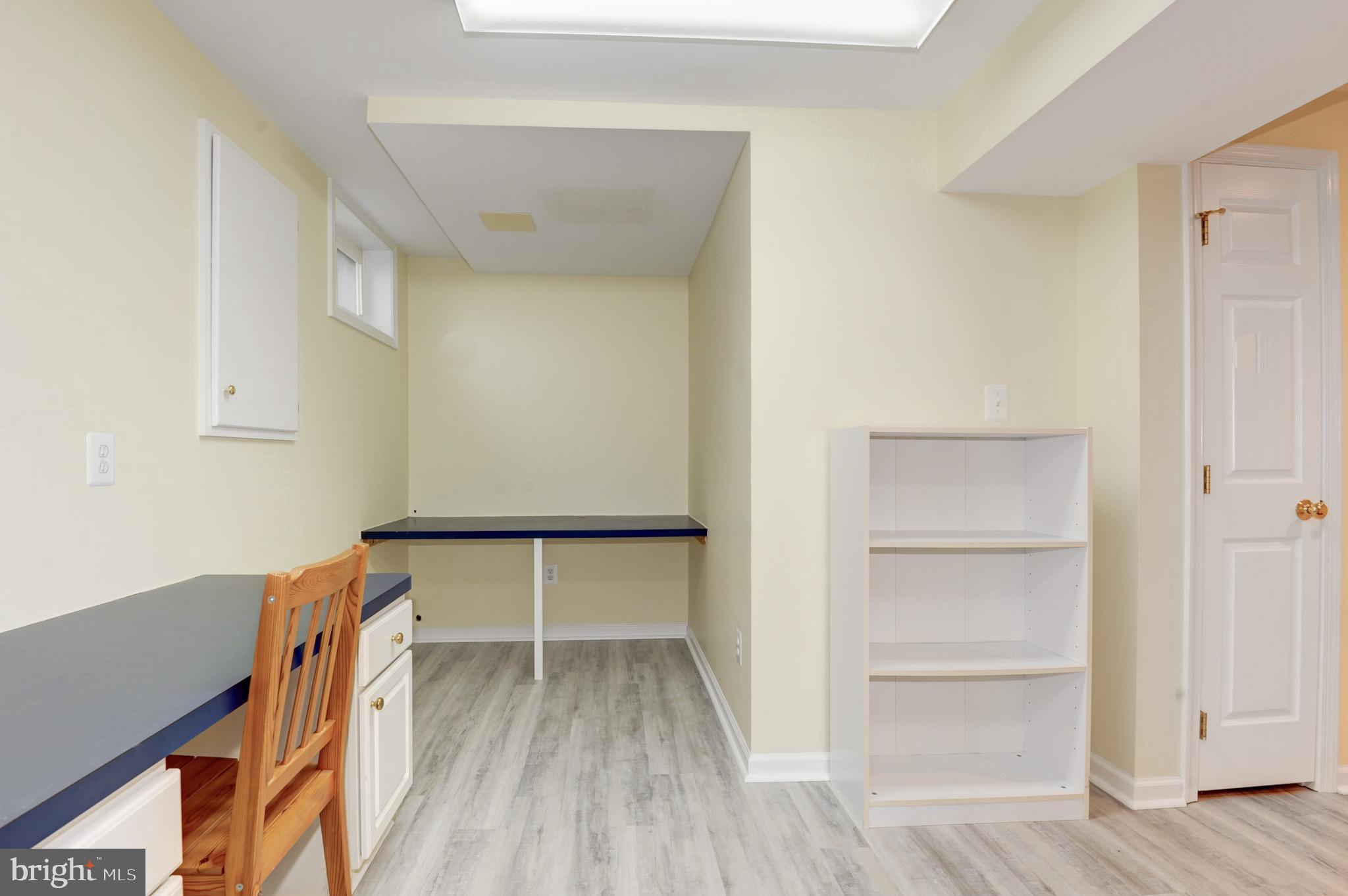 HUNTERS CREEK - Residential