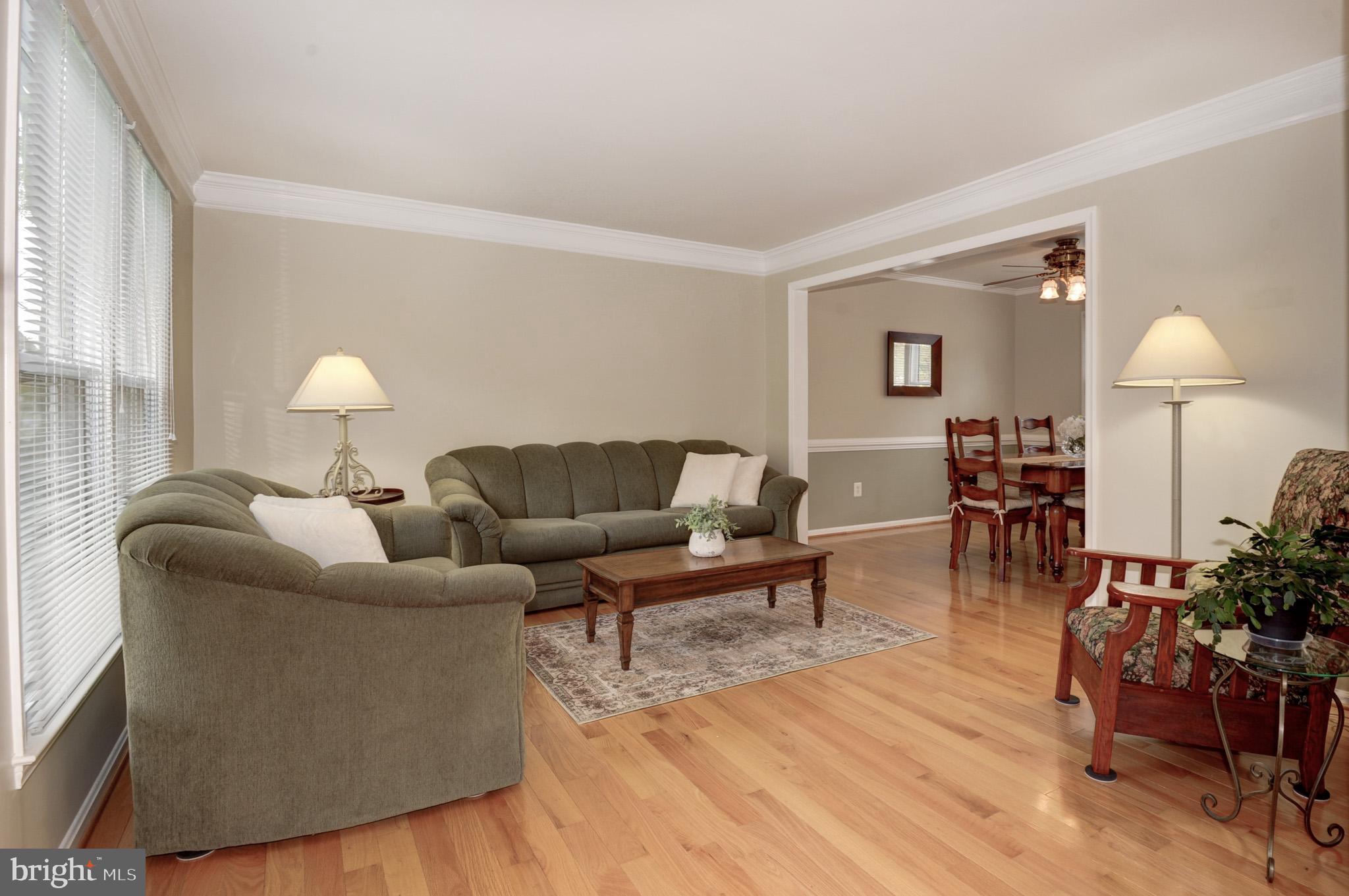 HUNTERS CREEK - Residential