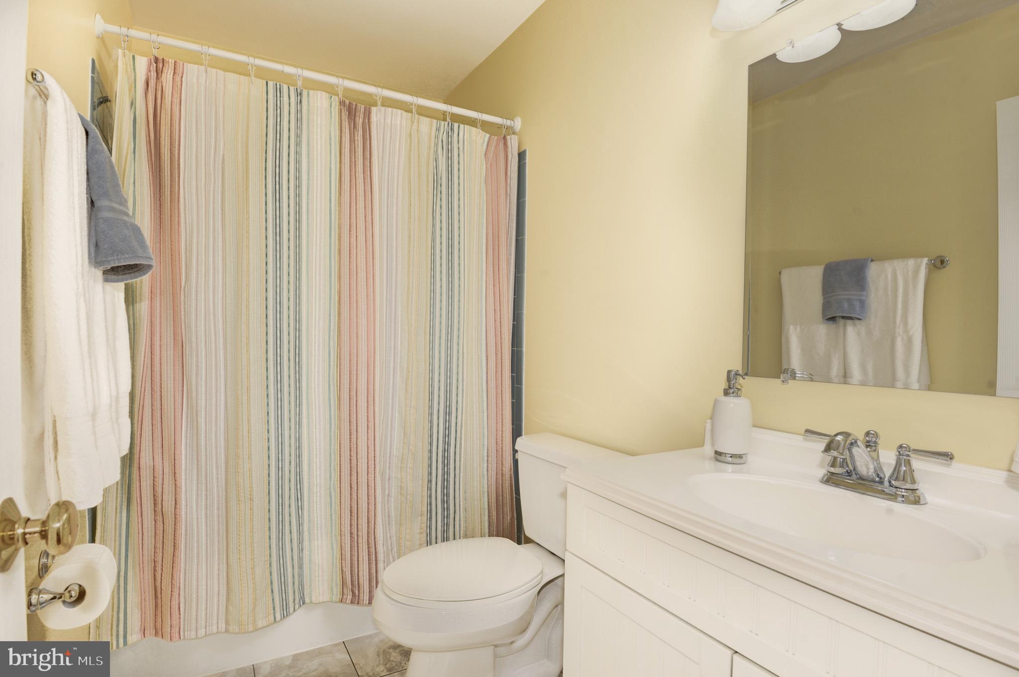 HUNTERS CREEK - Residential