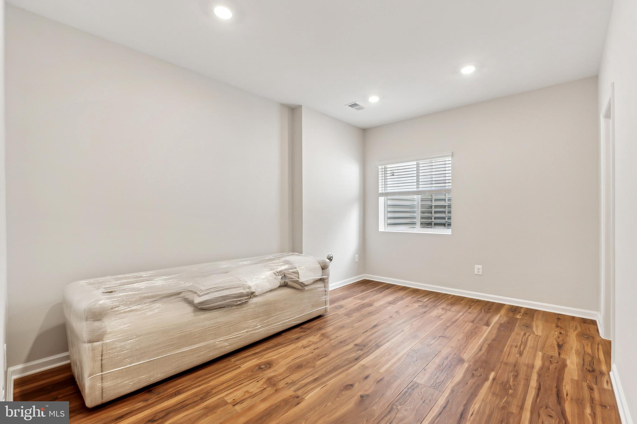 SCOTLAND HEIGHTS - Residential