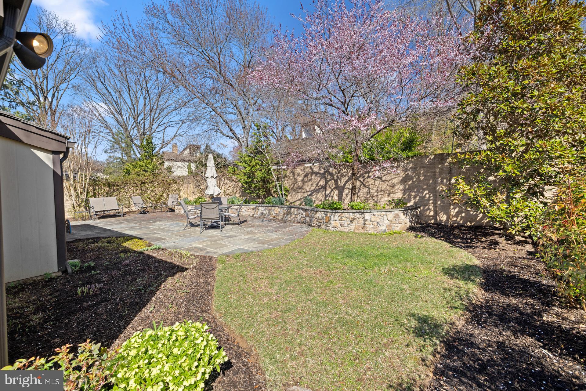 COURTS OF WYNGATE - Residential