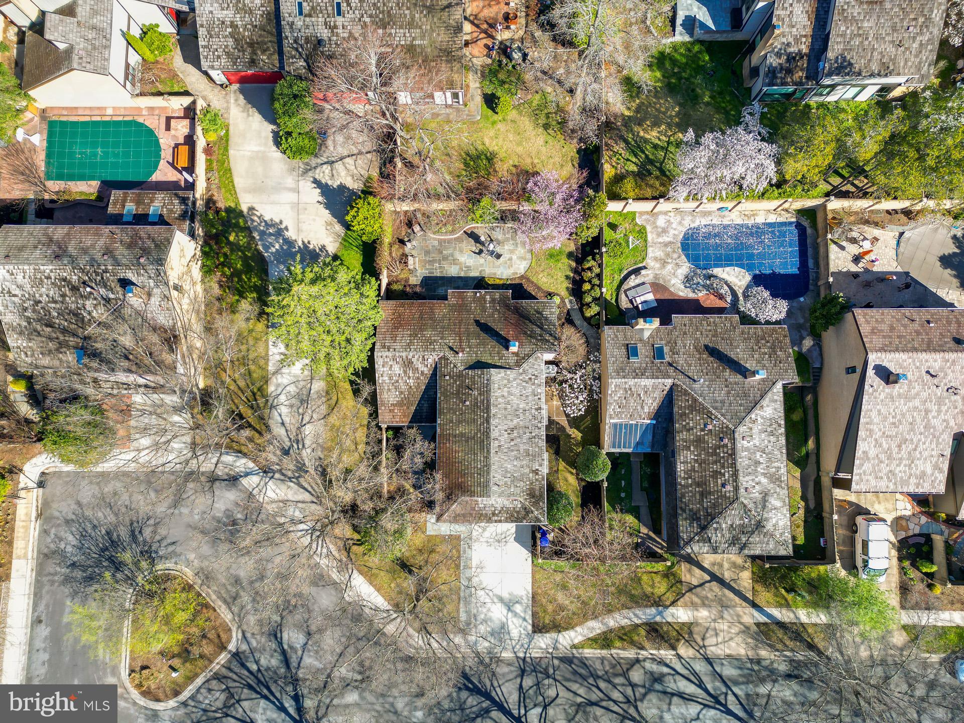 COURTS OF WYNGATE - Residential