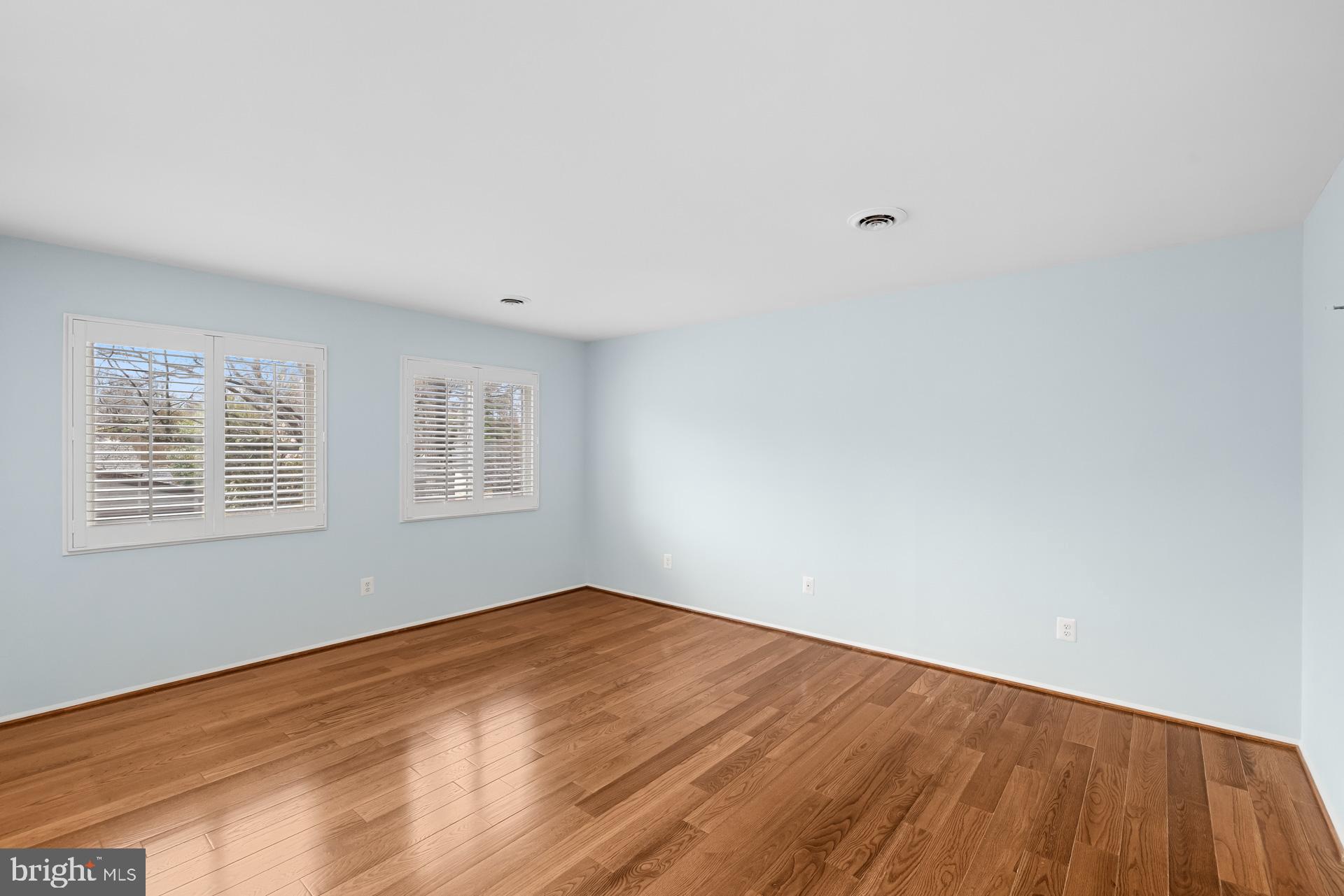 COURTS OF WYNGATE - Residential