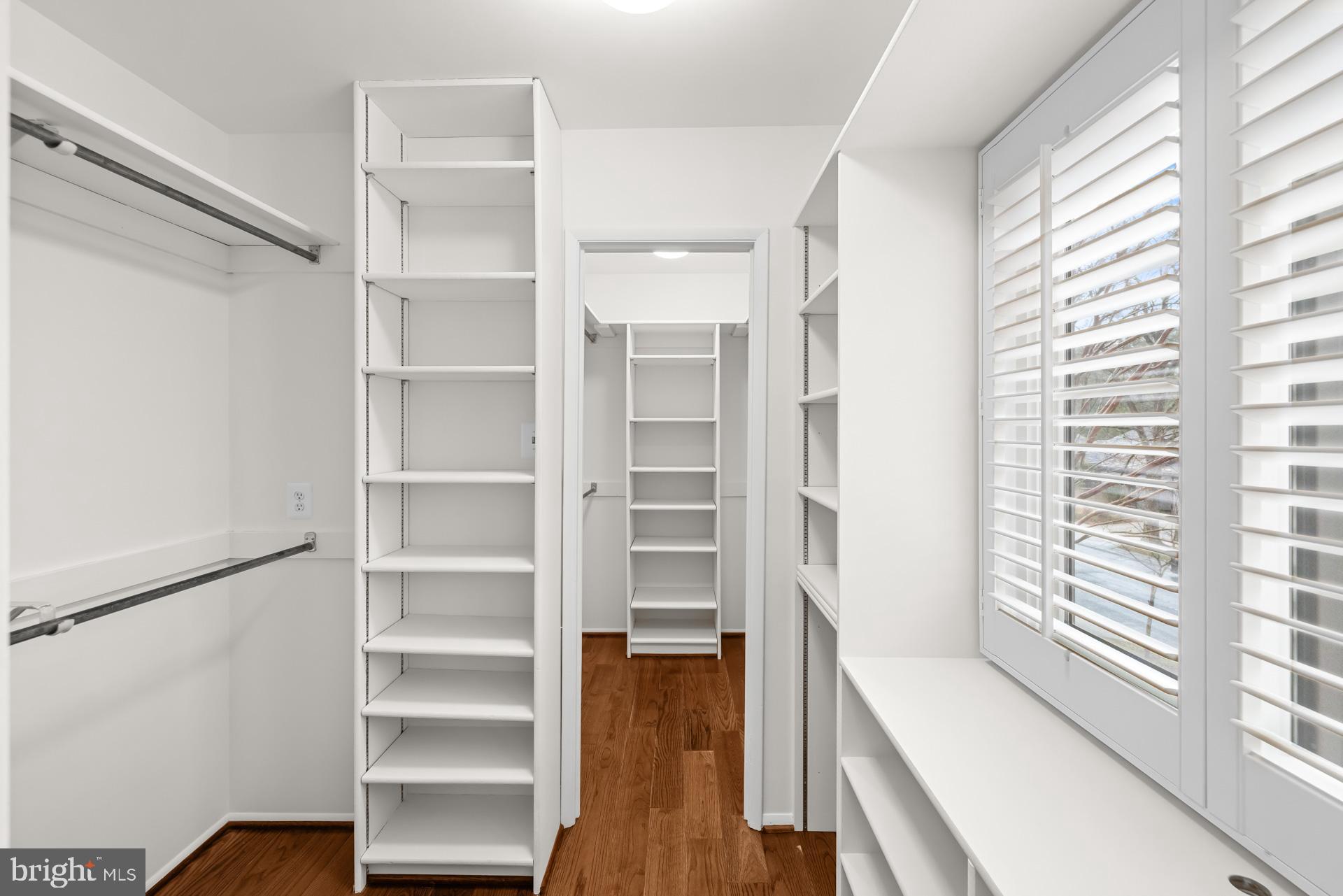 COURTS OF WYNGATE - Residential