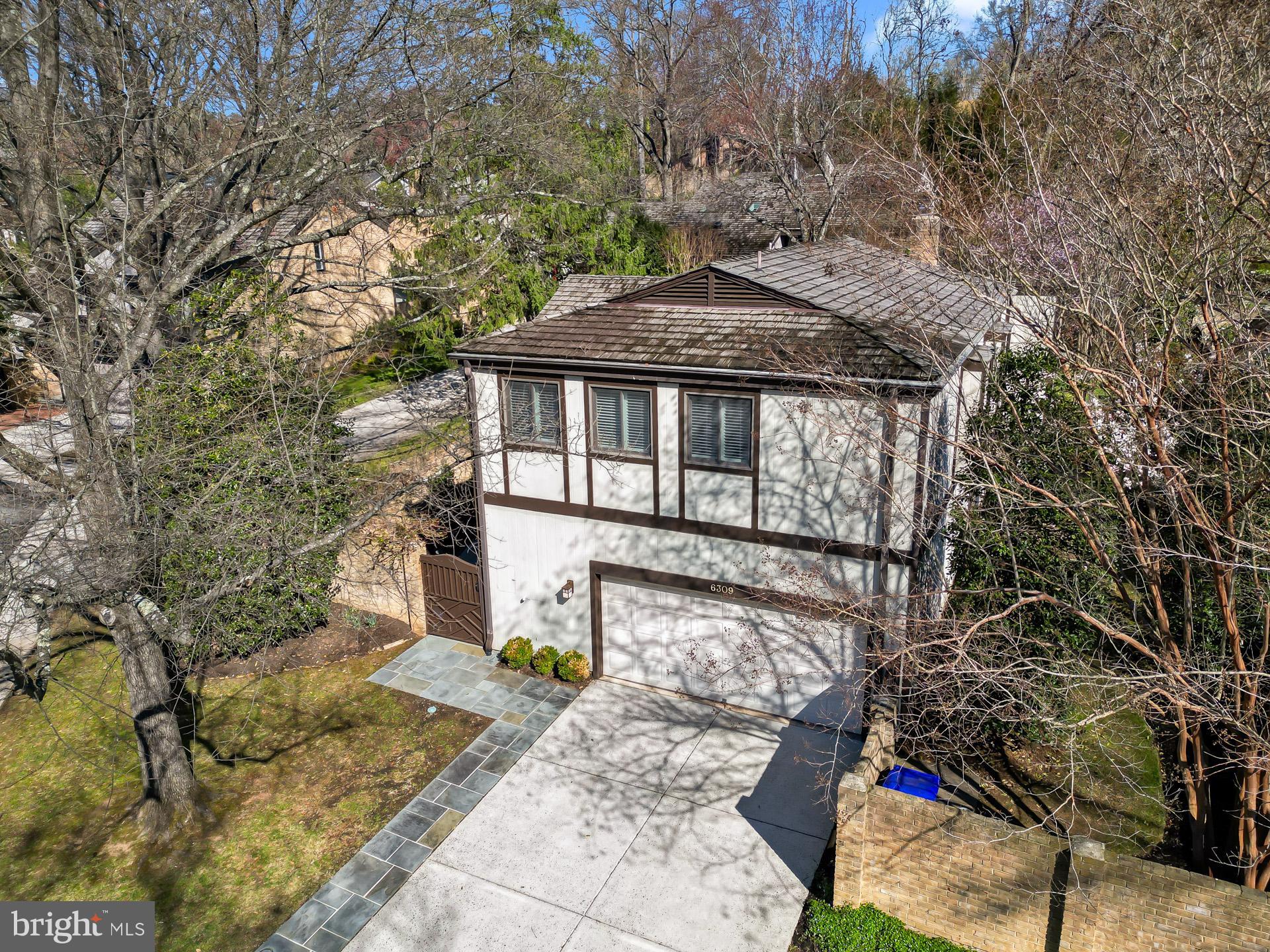 COURTS OF WYNGATE - Residential