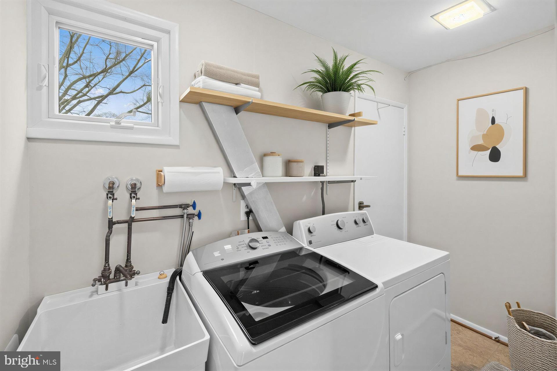 COURTS OF WYNGATE - Residential