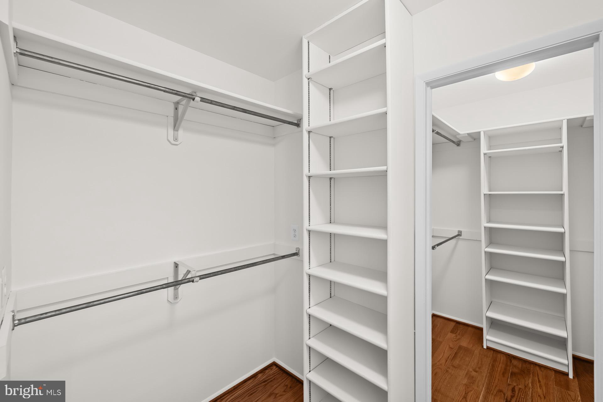 COURTS OF WYNGATE - Residential