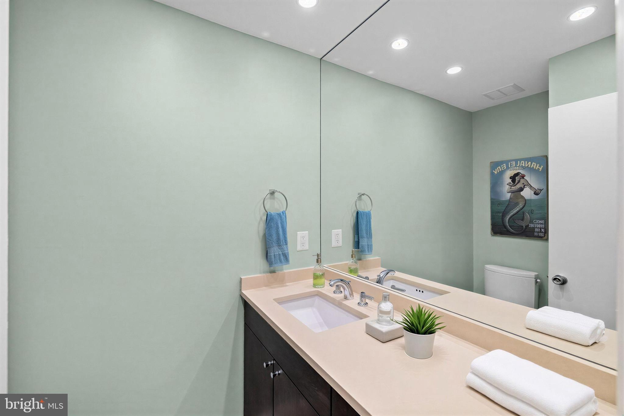 COURTS OF WYNGATE - Residential