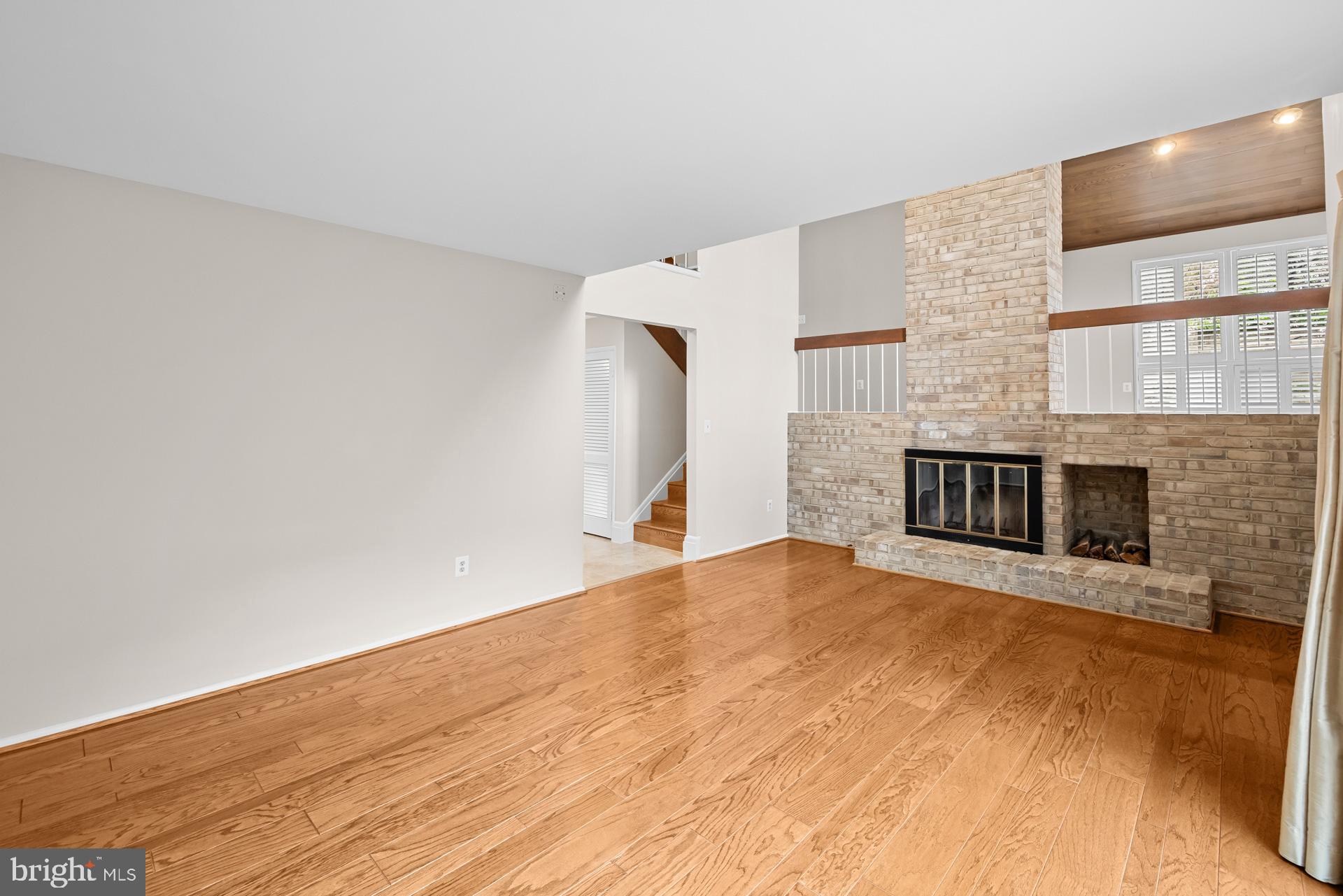 COURTS OF WYNGATE - Residential