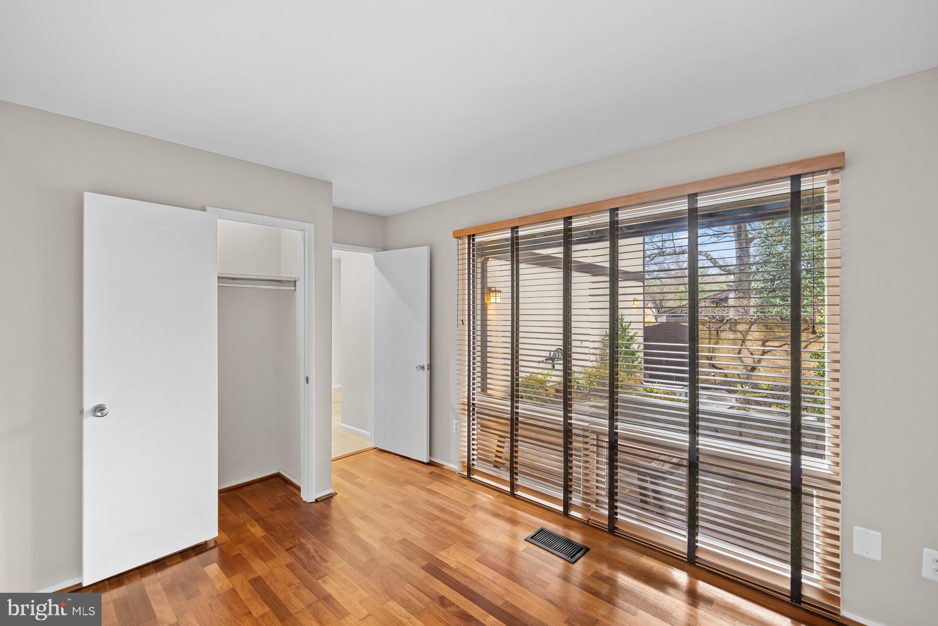 6309 FRIENDSHIP COURT