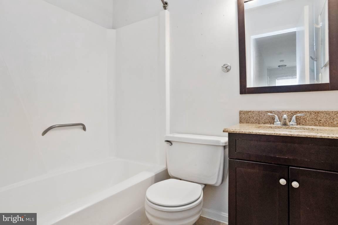 RYON WOODS - Residential