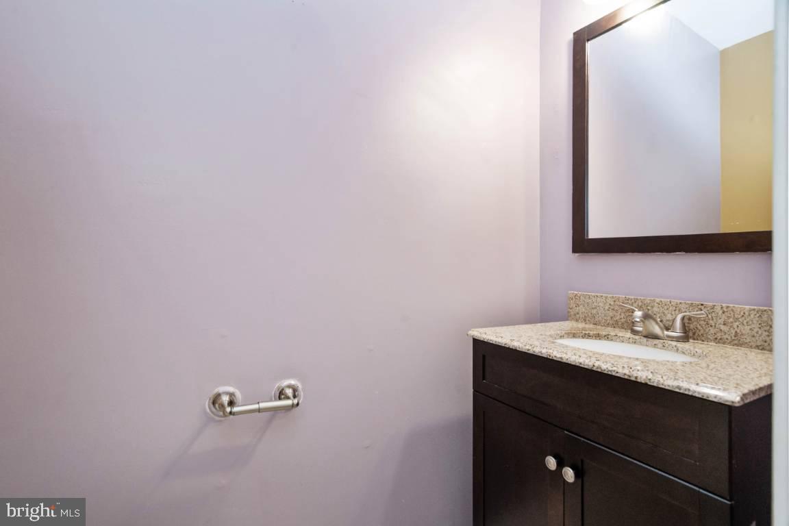 RYON WOODS - Residential