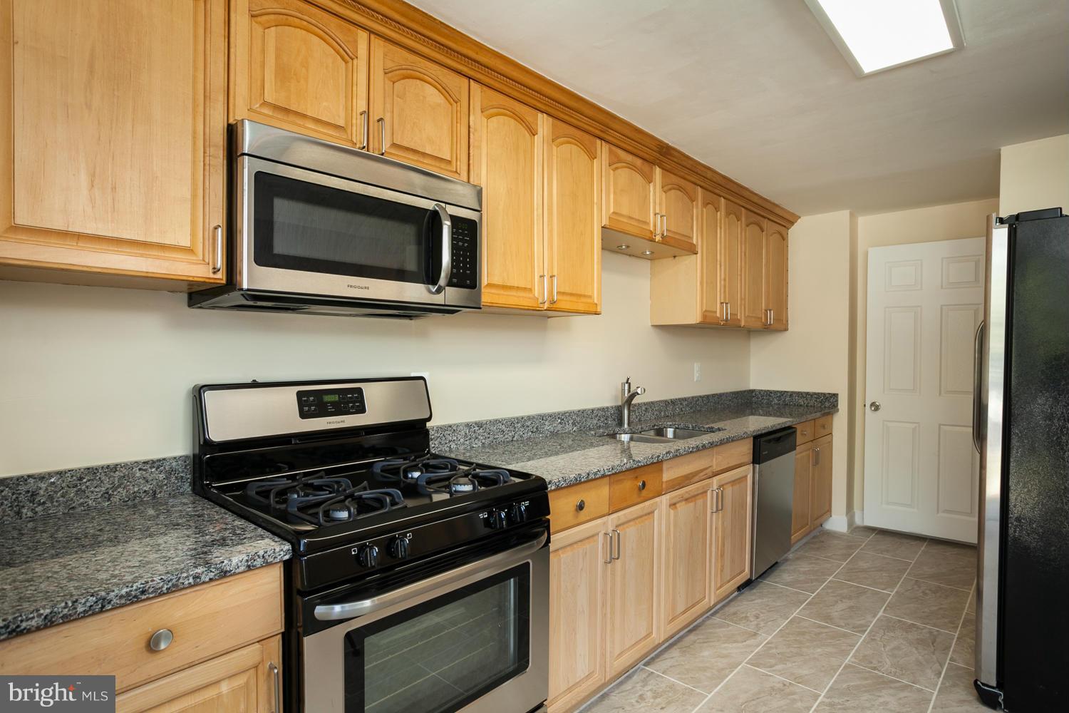 CEDONIA - Residential