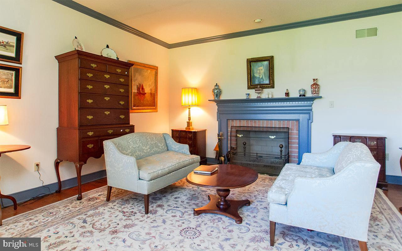 GLYNDON - Residential