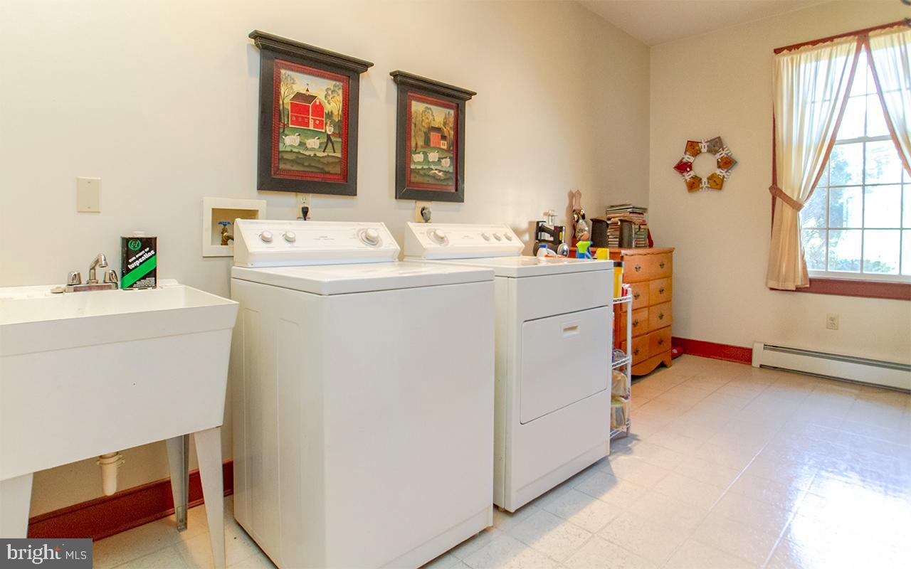 GLYNDON - Residential