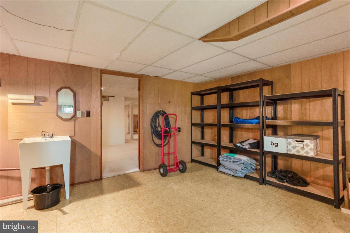 CLOVERTON - Residential