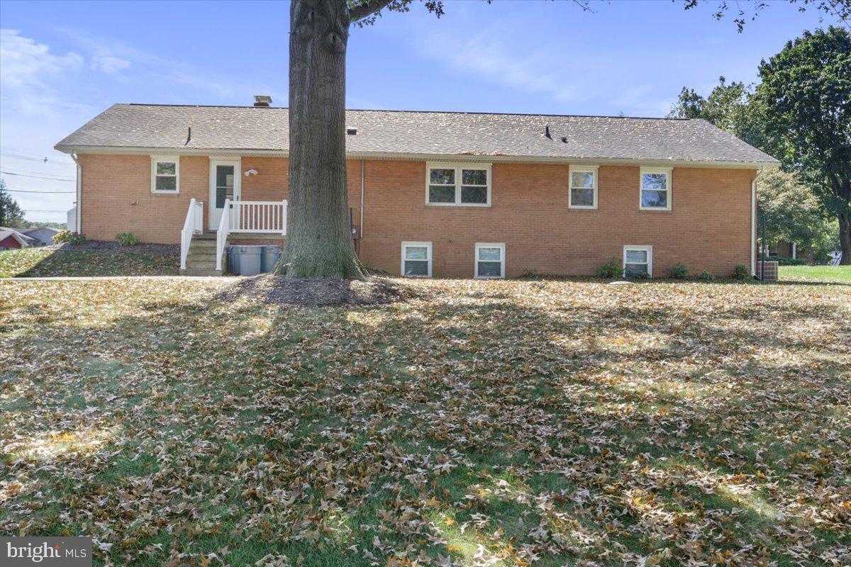 CLOVERTON - Residential