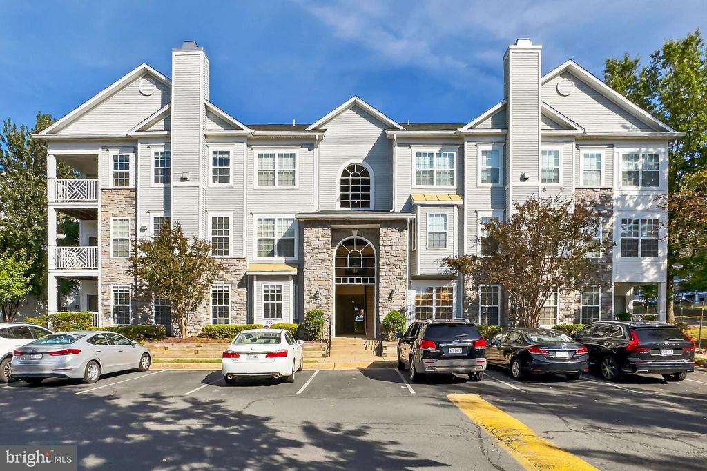 Photo of 5963 Founders Hill Drive #101, ALEXANDRIA, VA 22310 (MLS # VAFX2274178)