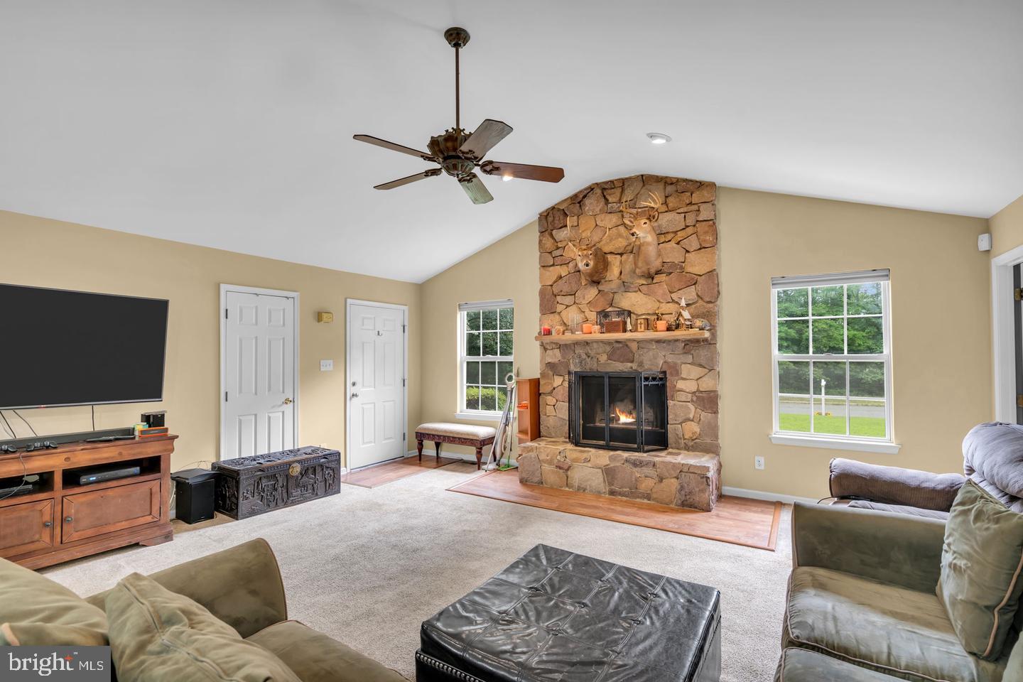 1 WOODLAND AVENUE