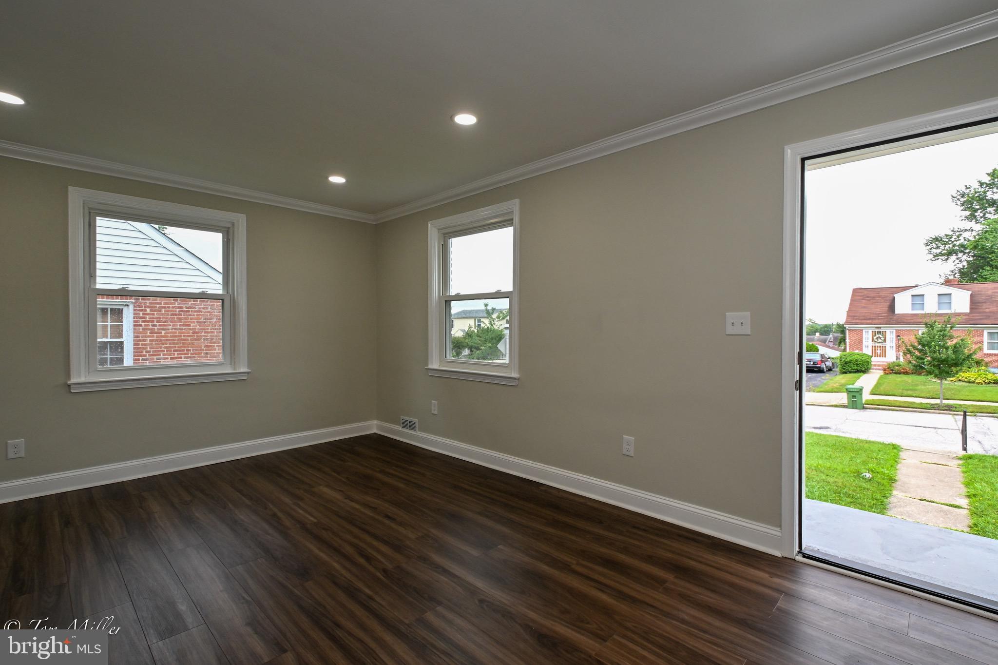 KENILWORTH PARK - Residential