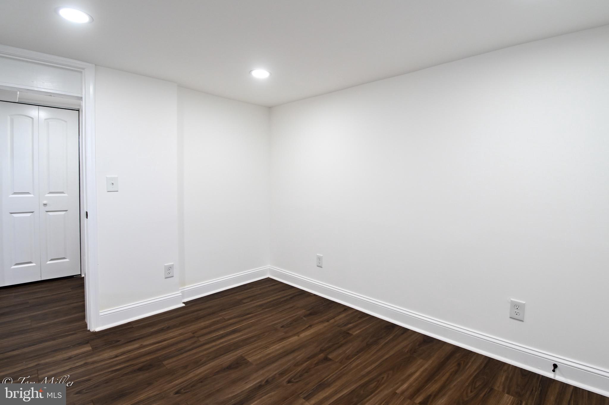 KENILWORTH PARK - Residential