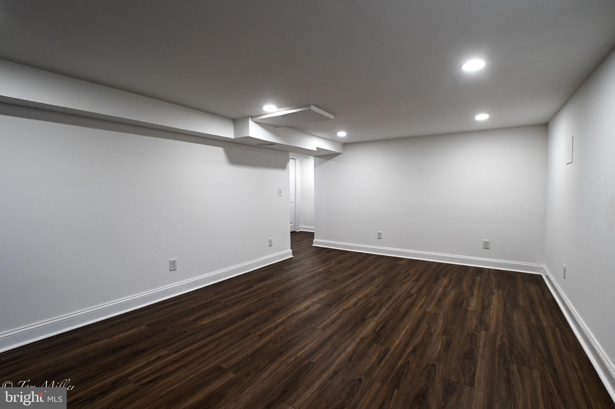 KENILWORTH PARK - Residential