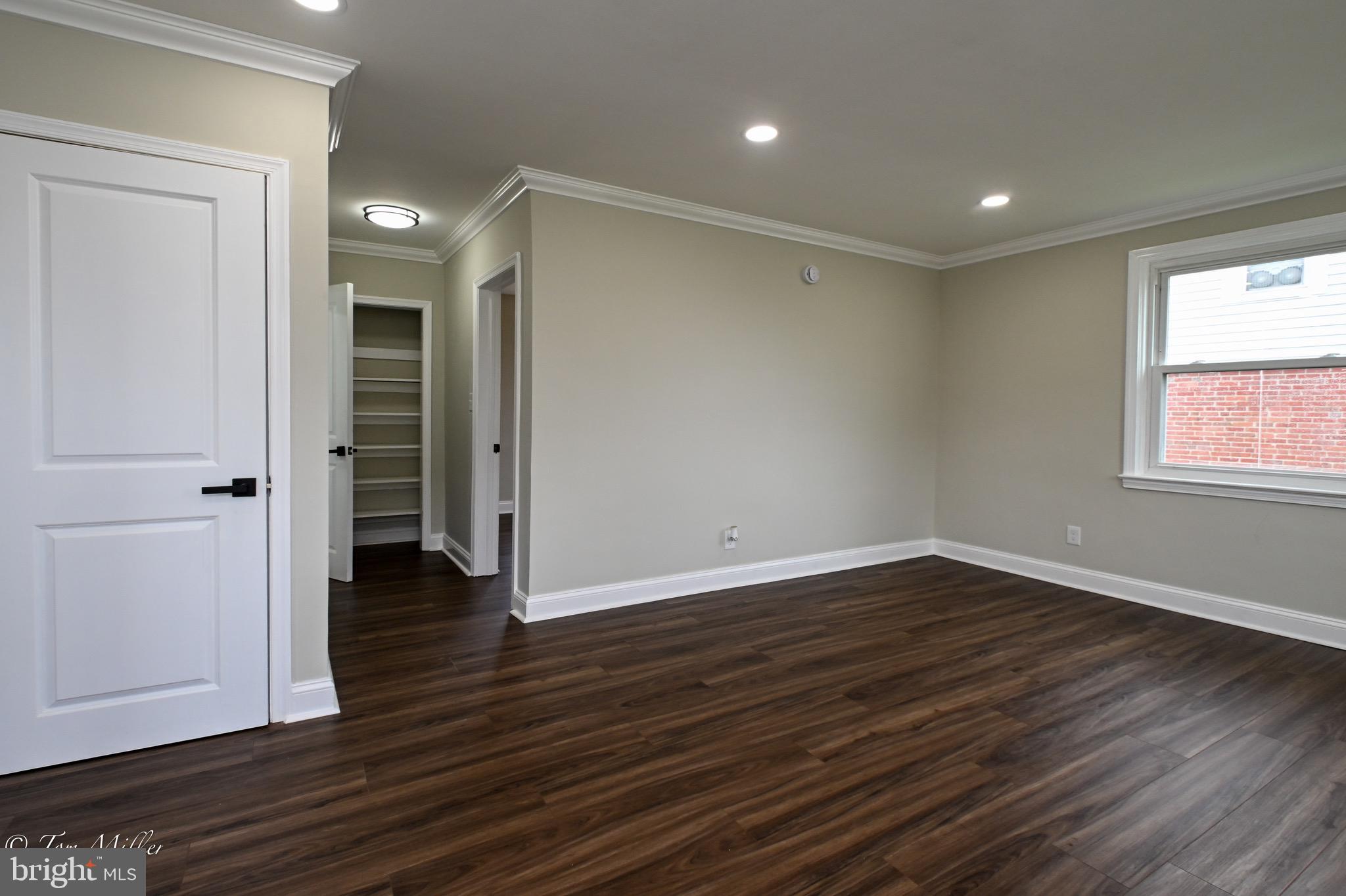 KENILWORTH PARK - Residential