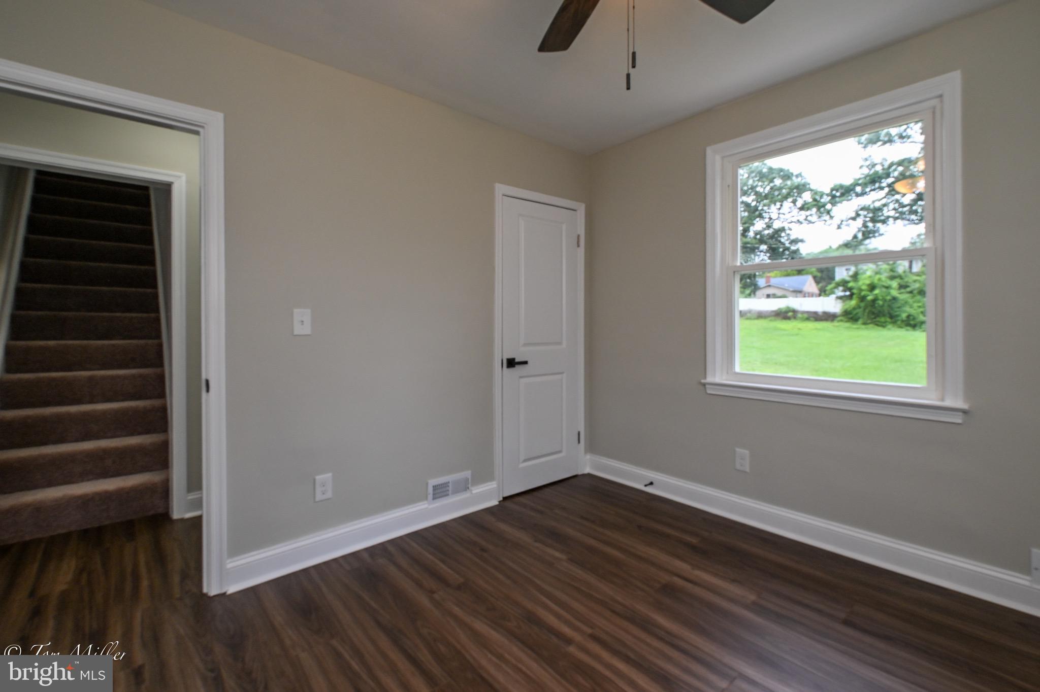 KENILWORTH PARK - Residential