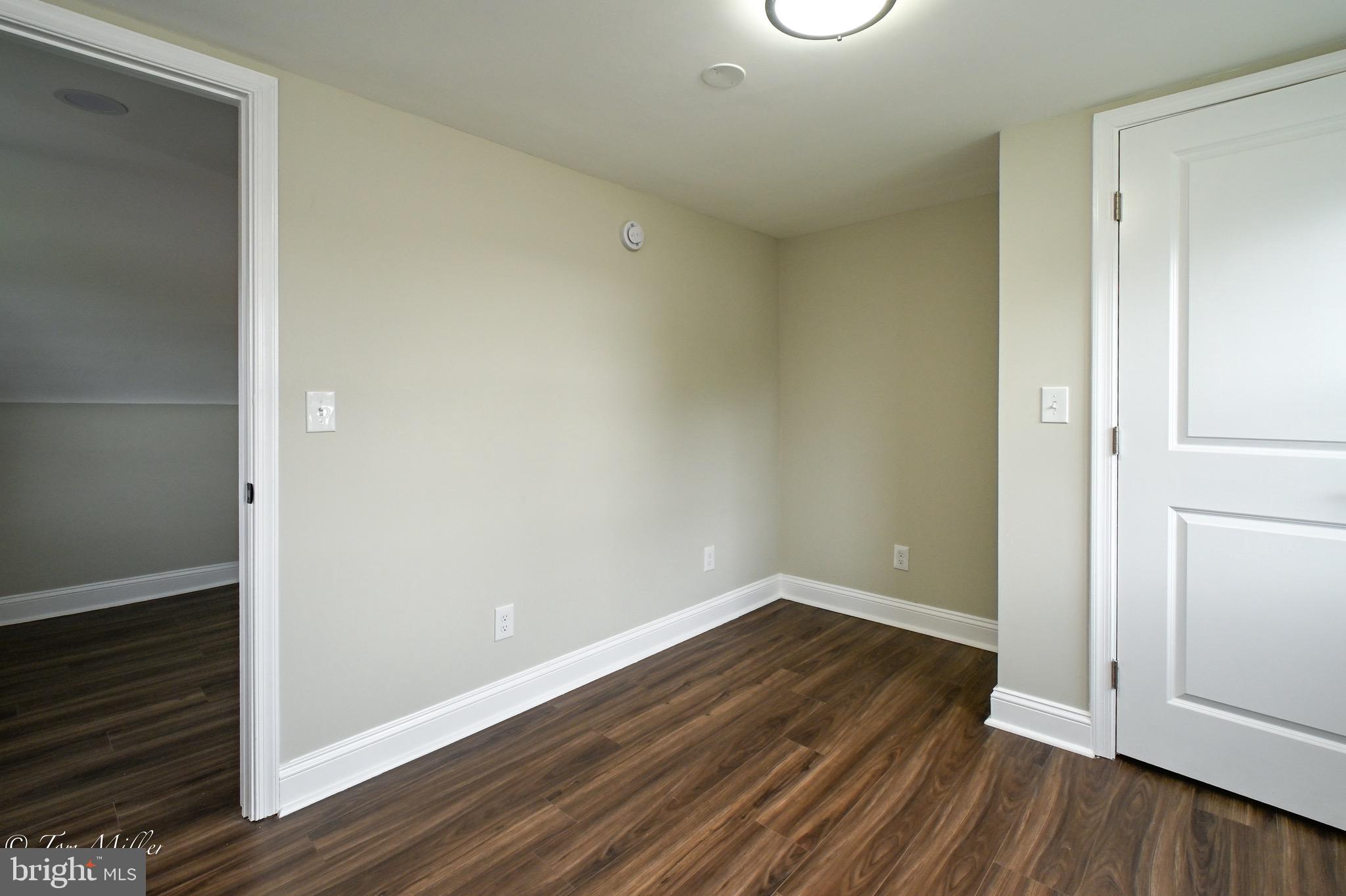 KENILWORTH PARK - Residential