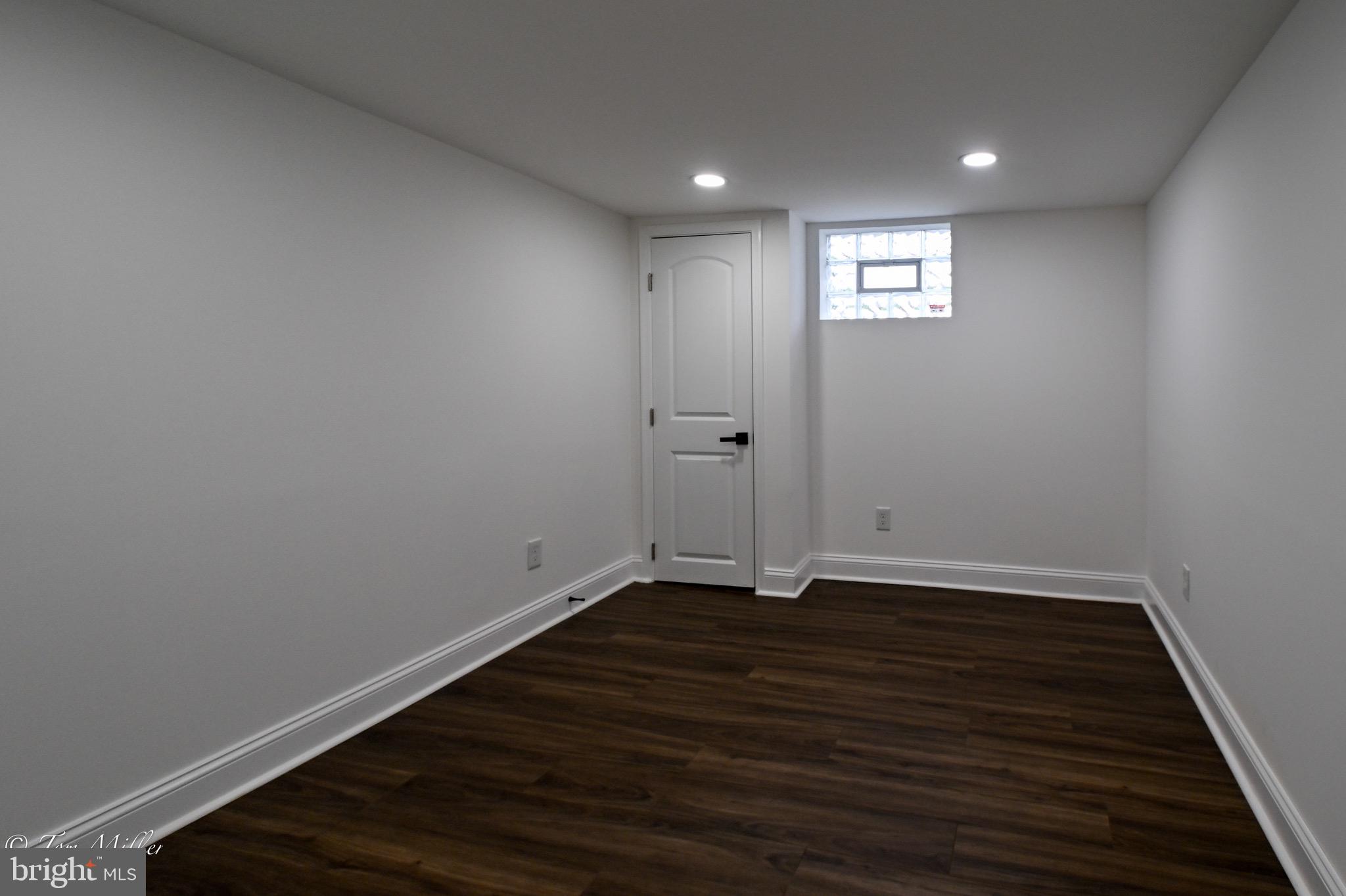 KENILWORTH PARK - Residential