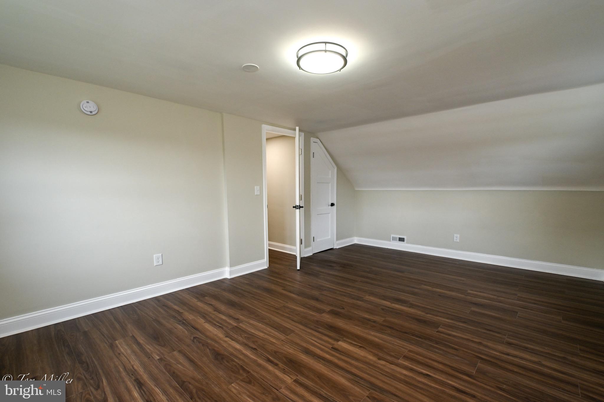 KENILWORTH PARK - Residential