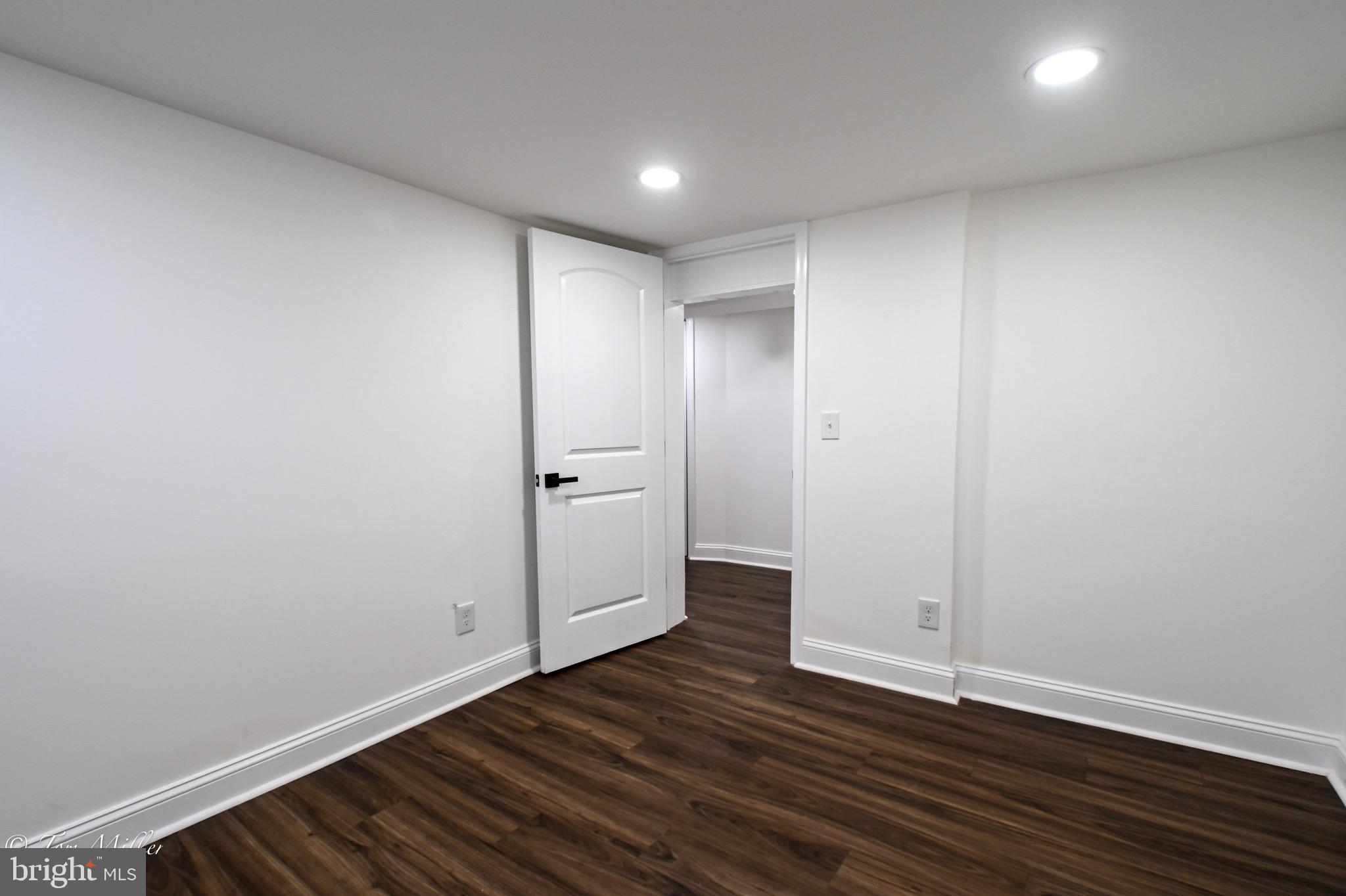 KENILWORTH PARK - Residential