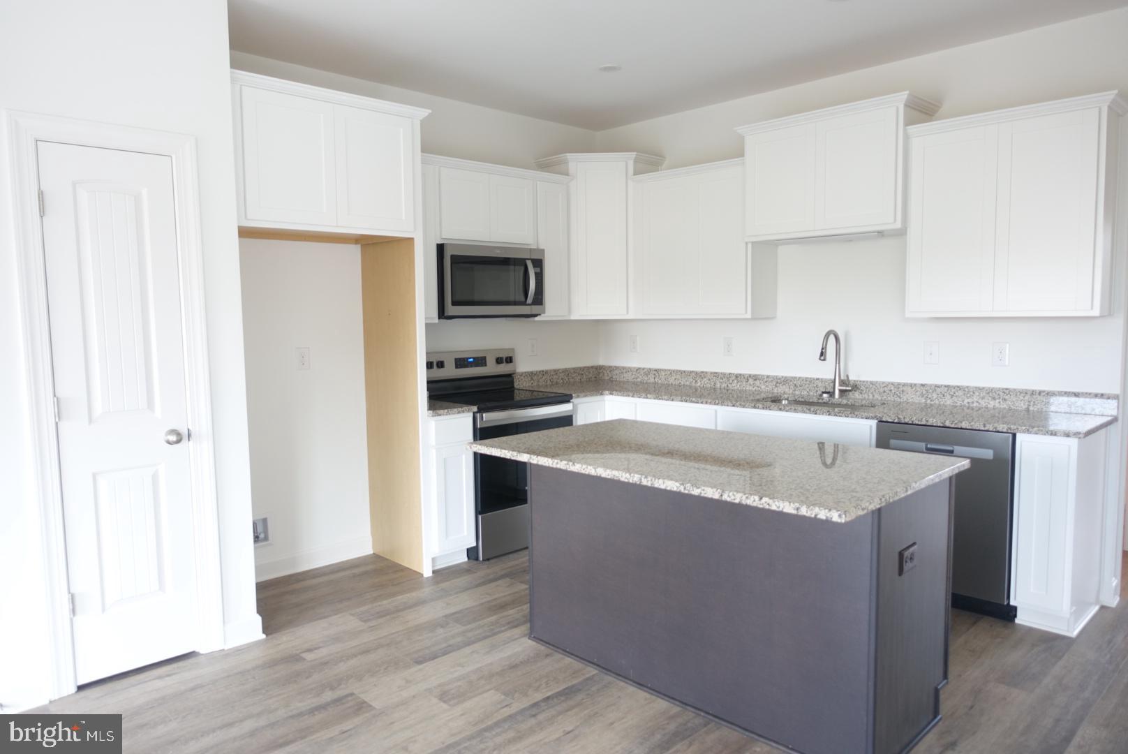 RESIDENCE AT THE BRIDGES - Residential