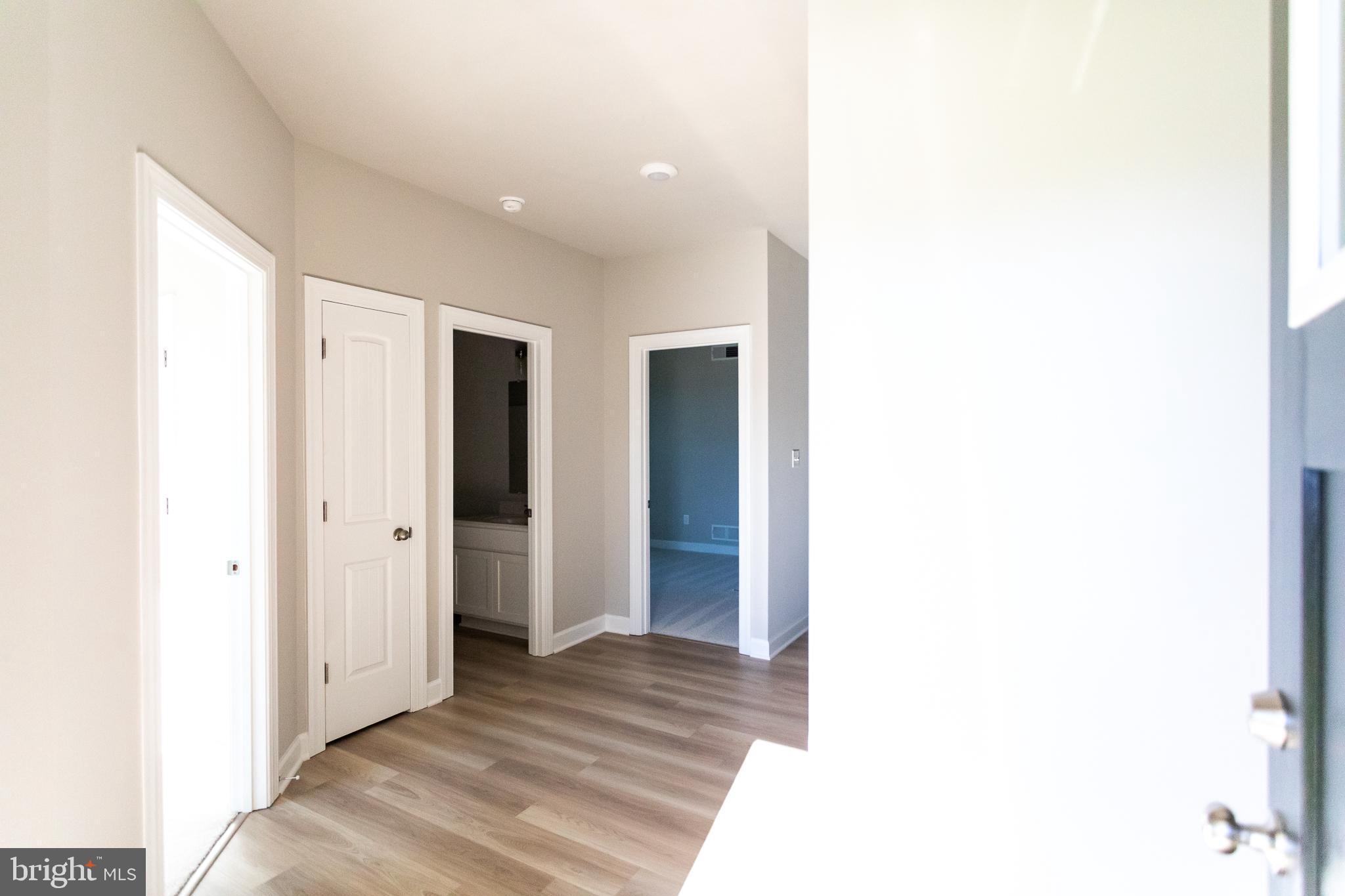 201 KINNEMAN ROAD 25