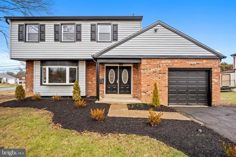 507 HOOD BOULEVARD FAIRLESS HILLS PA 19030