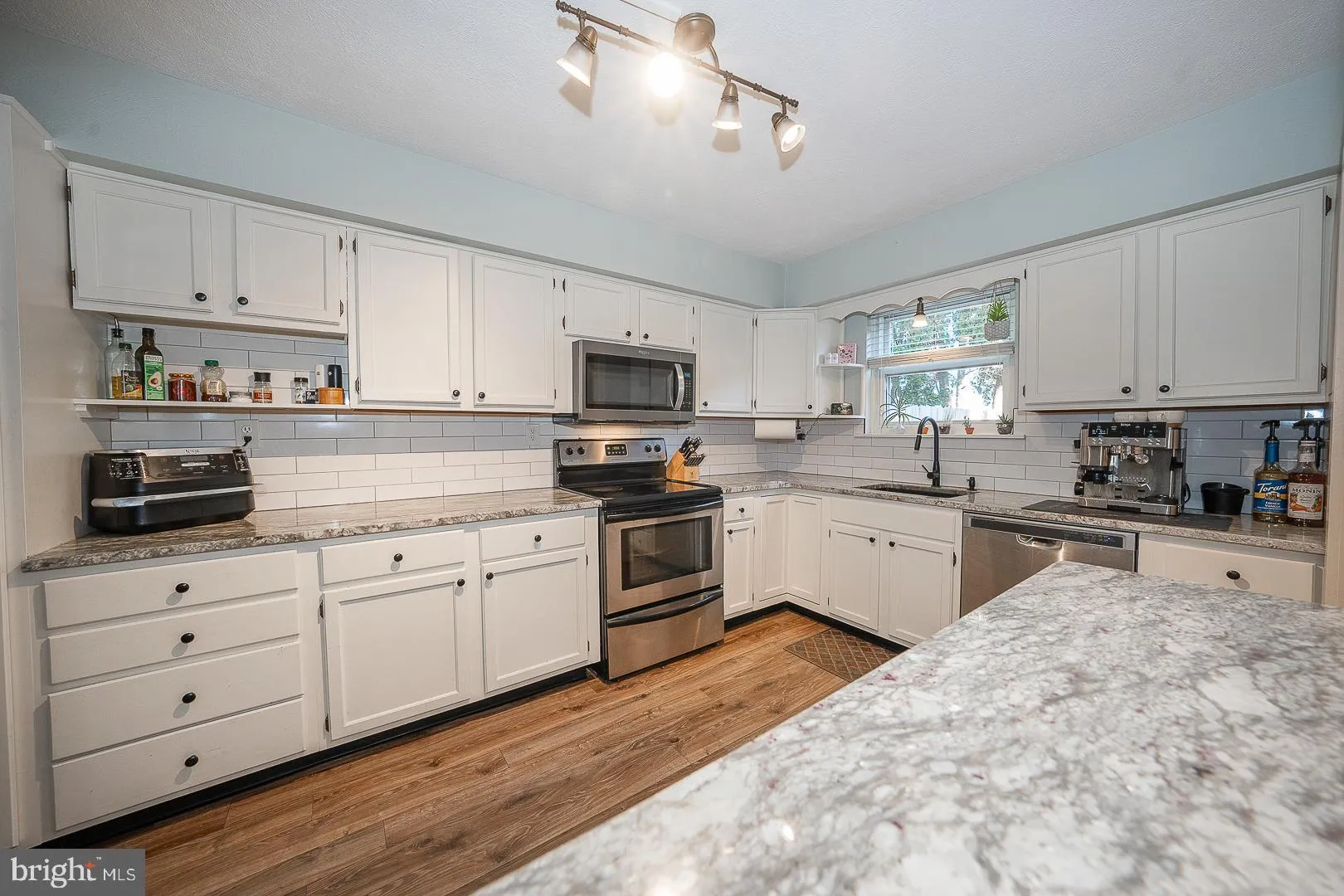 Phoenixville, Pennsylvania 19460, United States, 3 Bedrooms Bedrooms, ,2 BathroomsBathrooms,Residential,Coming Soon,244544