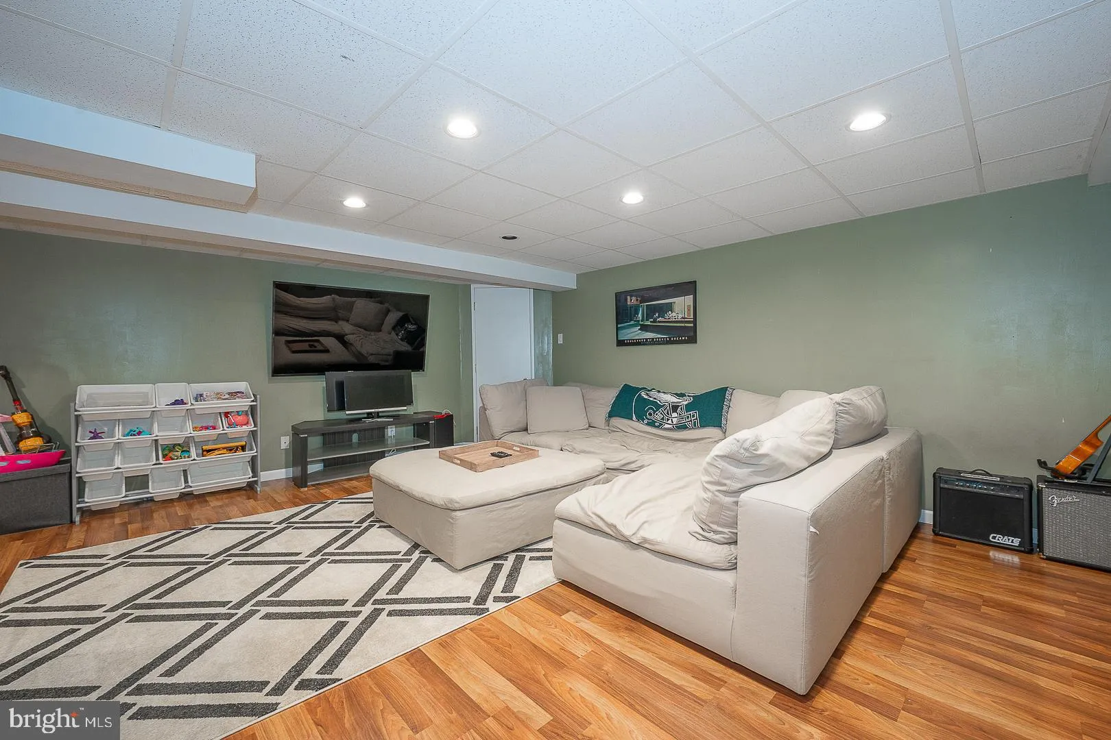 Phoenixville, Pennsylvania 19460, United States, 3 Bedrooms Bedrooms, ,2 BathroomsBathrooms,Residential,Coming Soon,244544