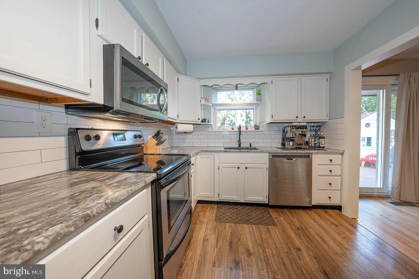 Phoenixville, Pennsylvania 19460, United States, 3 Bedrooms Bedrooms, ,2 BathroomsBathrooms,Residential,Coming Soon,244544