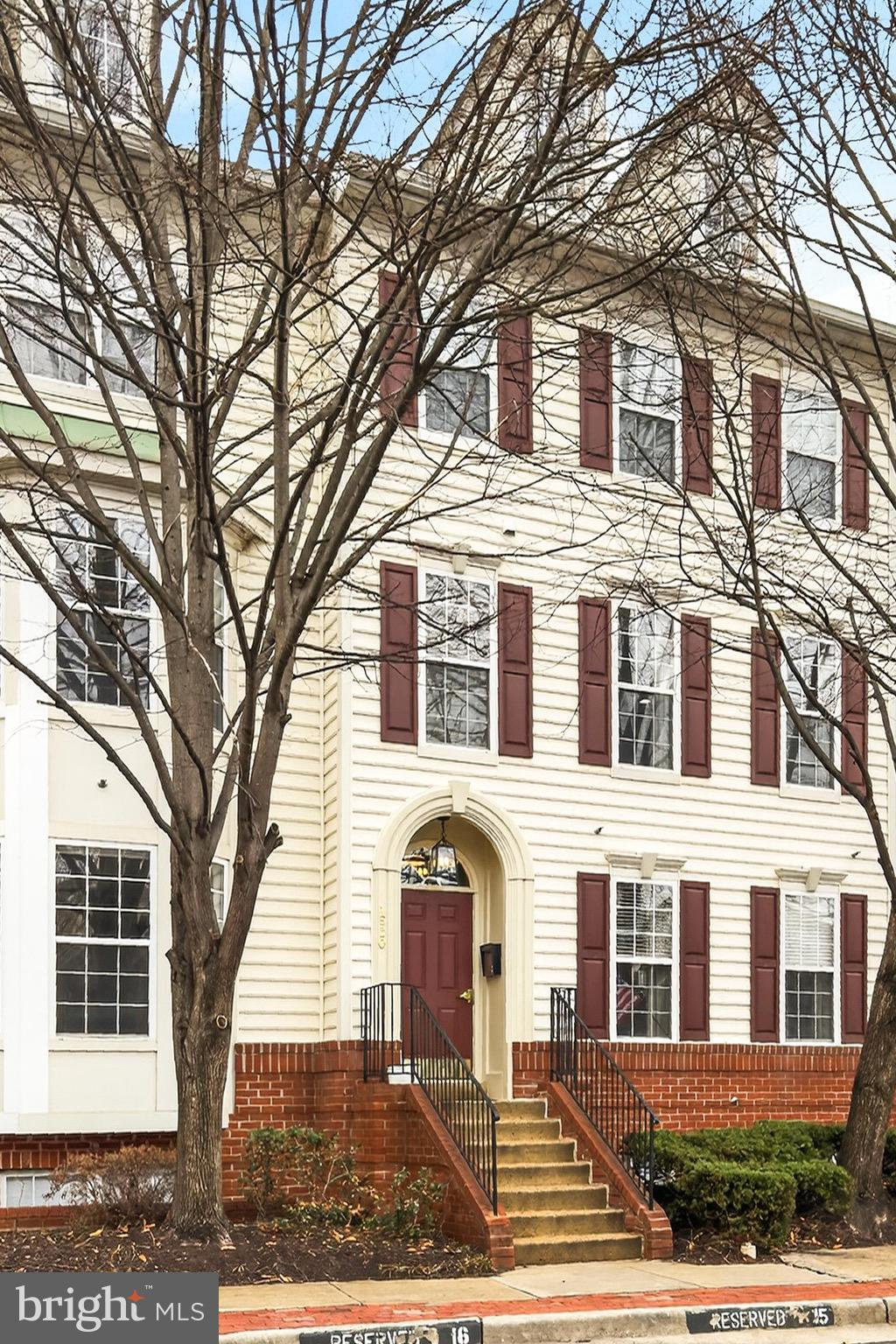 WESTWOOD VILLAGE - Residential