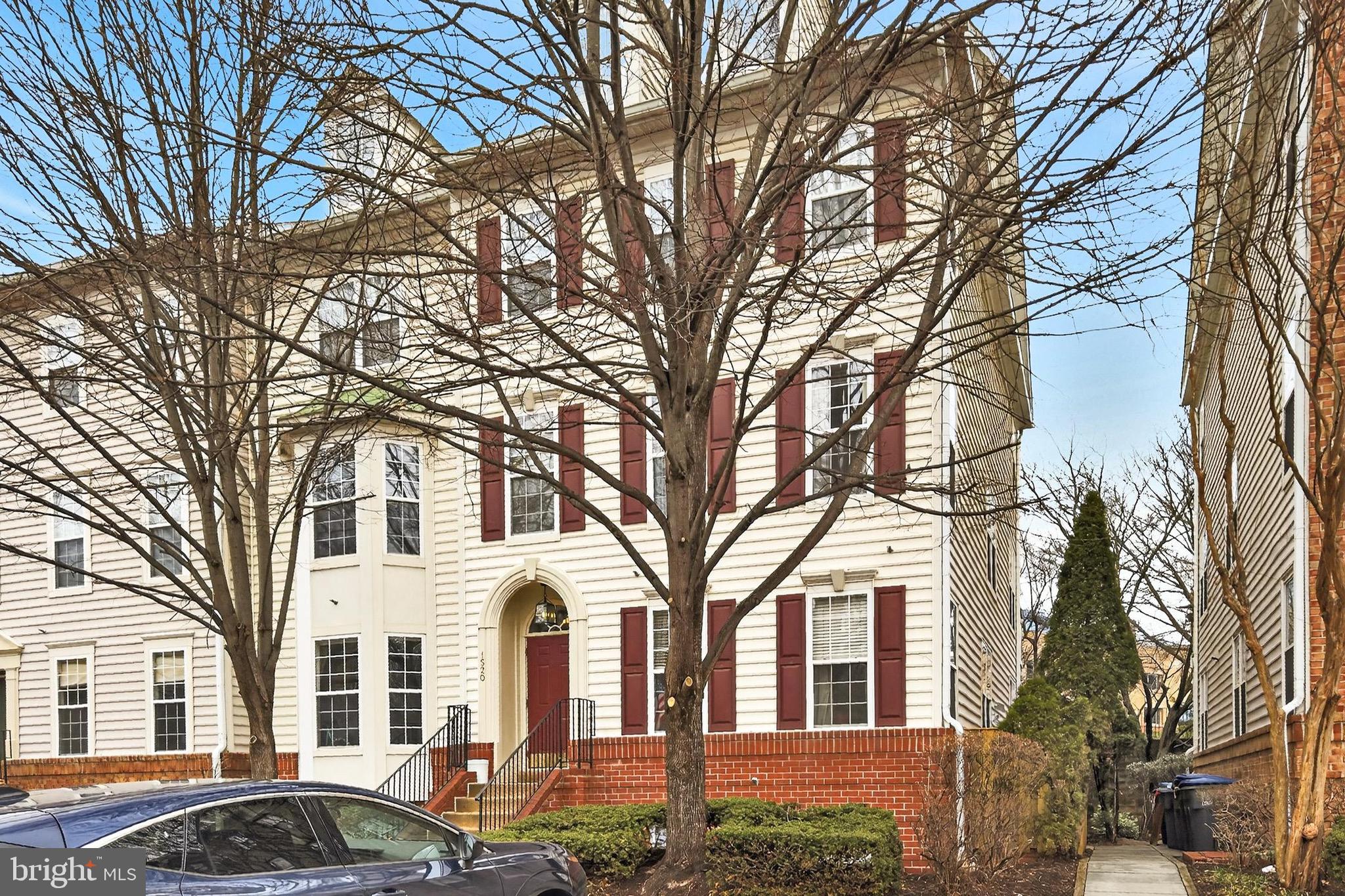 WESTWOOD VILLAGE - Residential