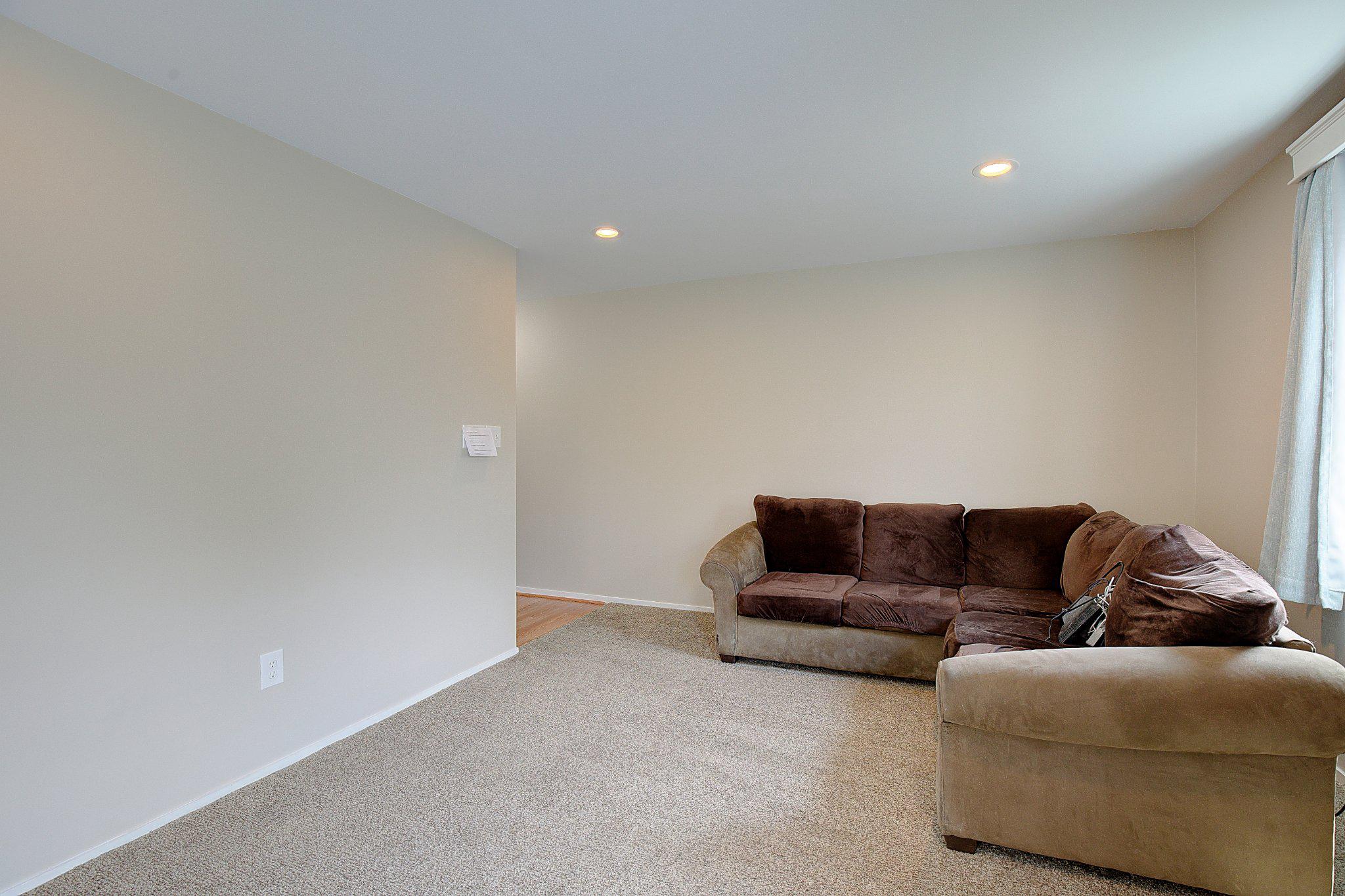 MONTPELIER VILLAGE - Residential