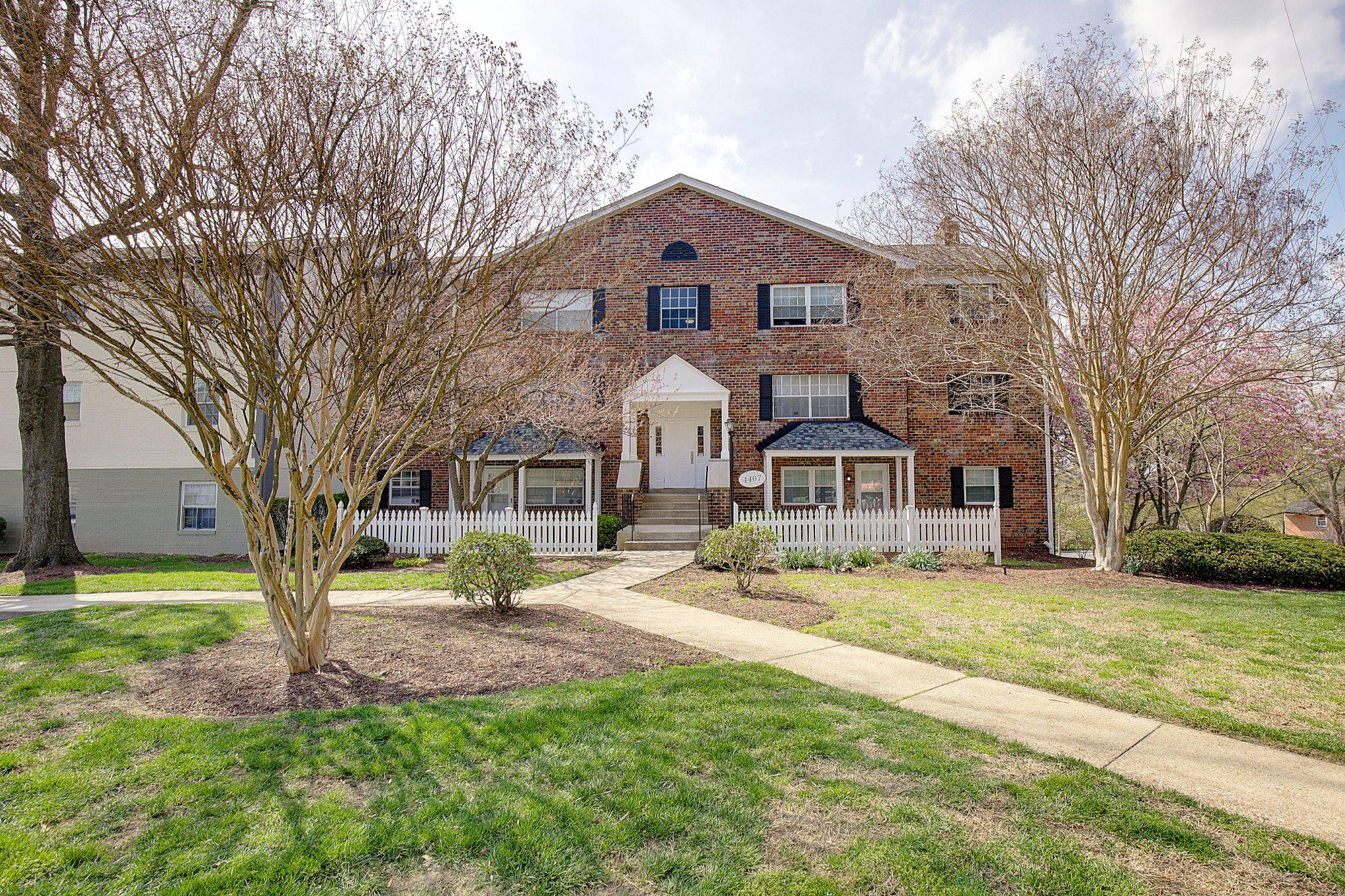 MONTPELIER VILLAGE - Residential