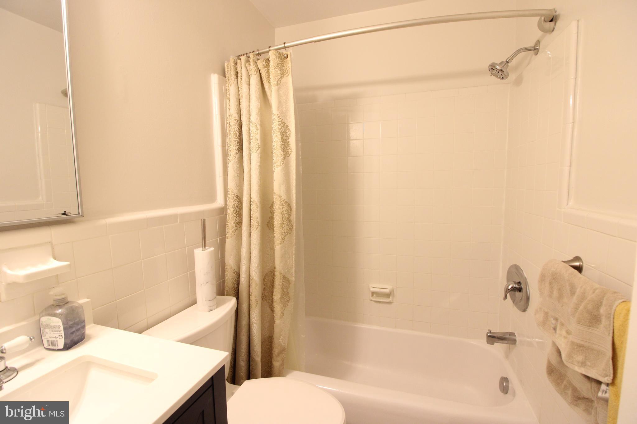 3210 S 28TH STREET 401