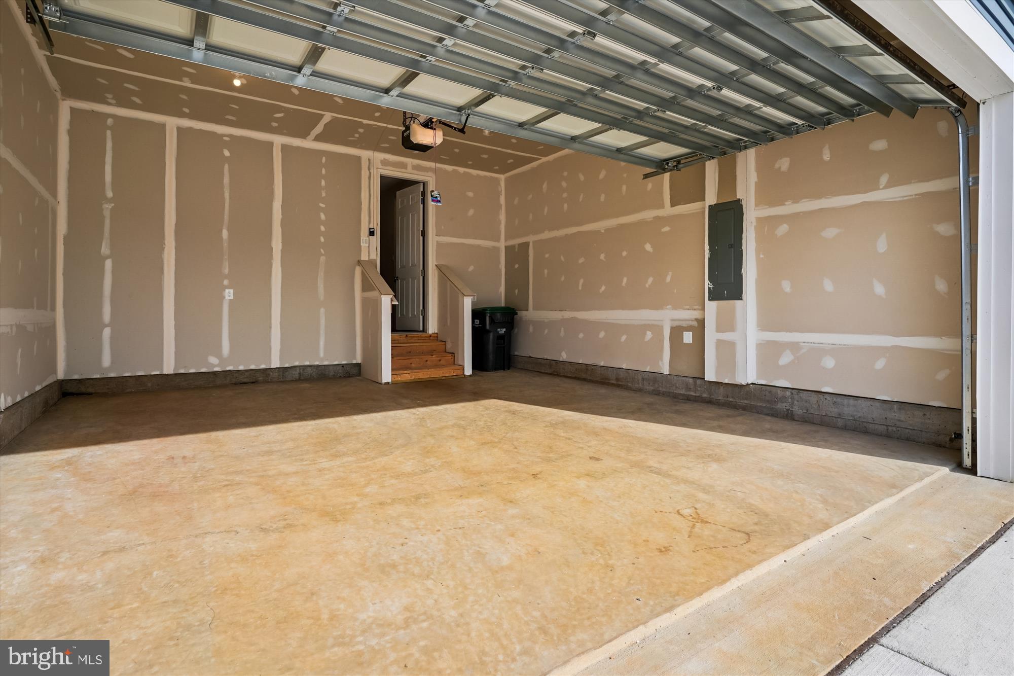 HOPYARD FARM - Residential