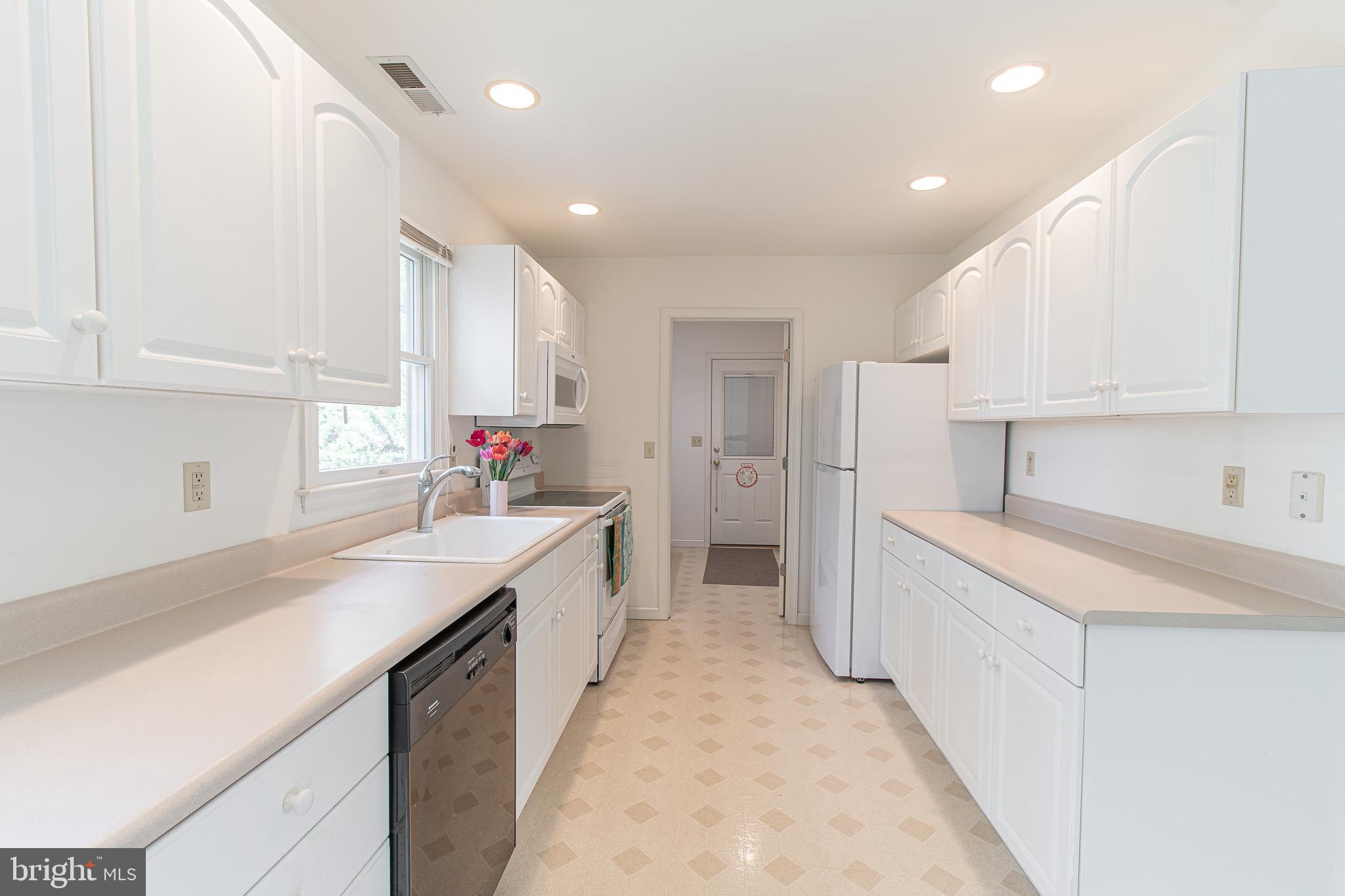 LA TRAPPE HEIGHTS - Residential