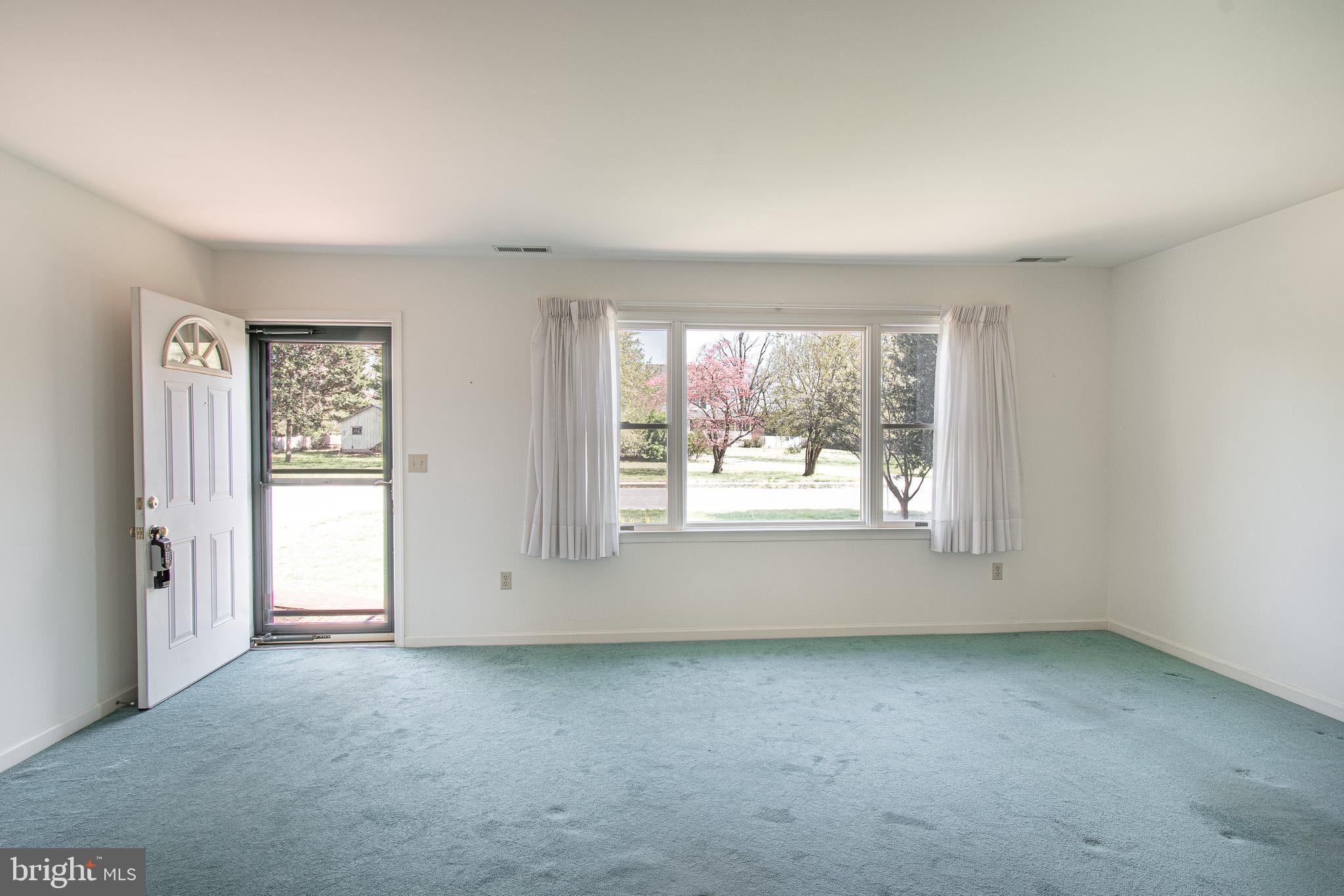 LA TRAPPE HEIGHTS - Residential