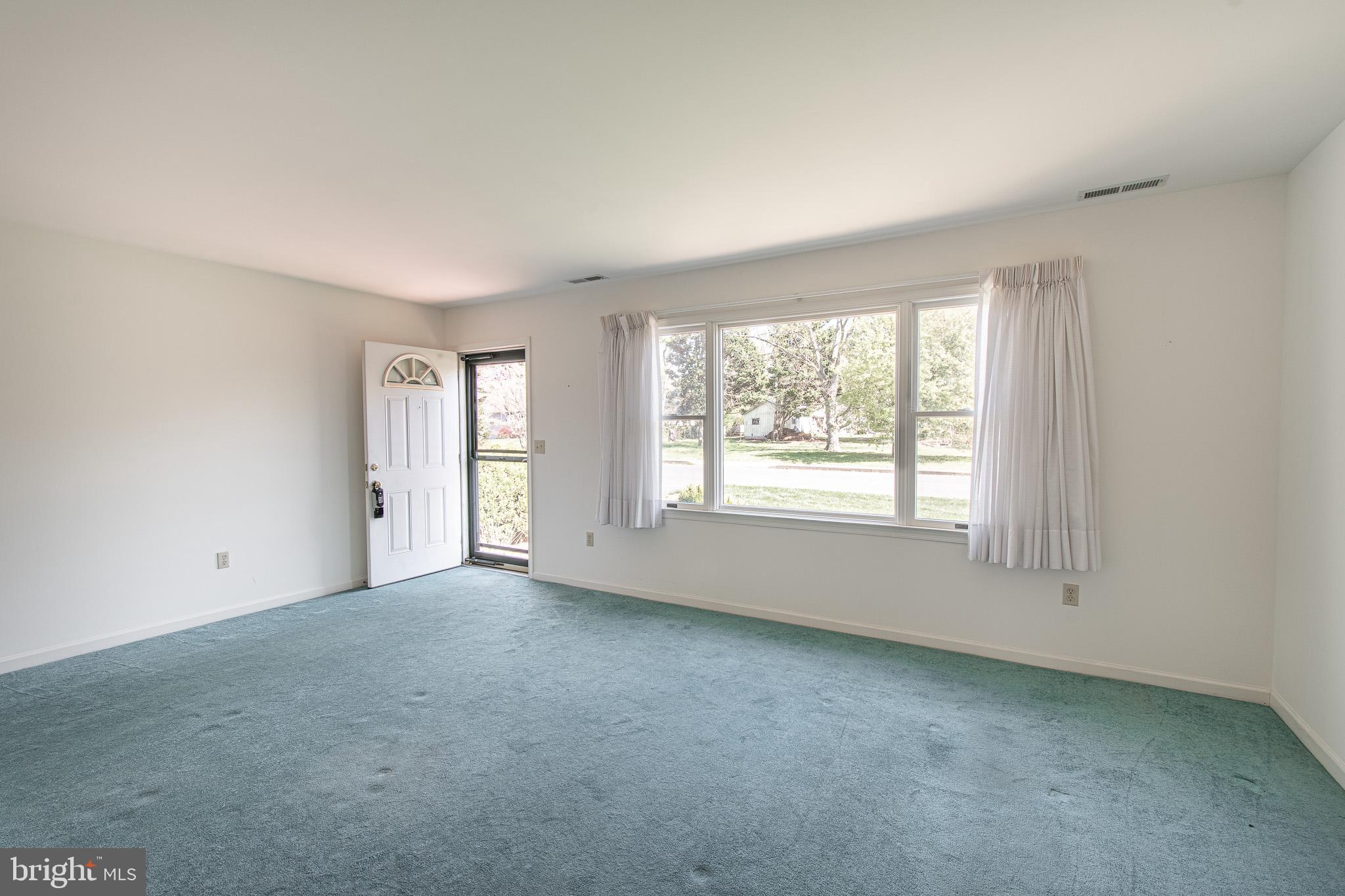 LA TRAPPE HEIGHTS - Residential