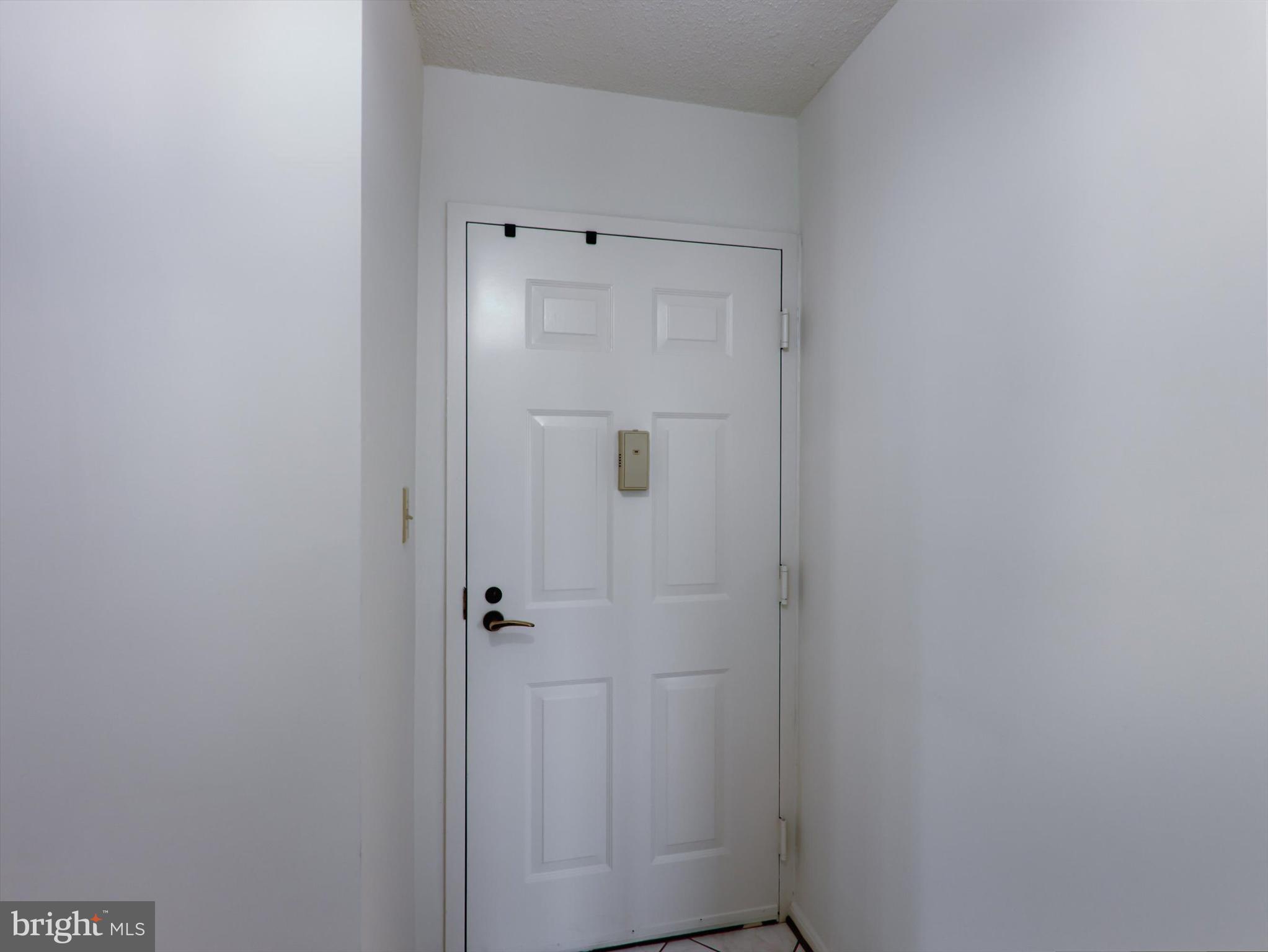LEISURE WORLD - Residential