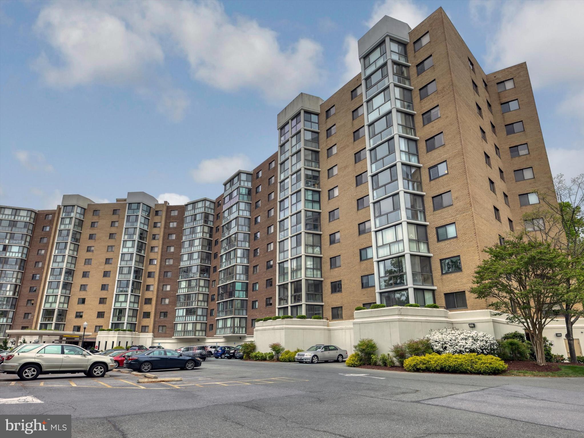 15115 INTERLACHEN DRIVE 3-1012