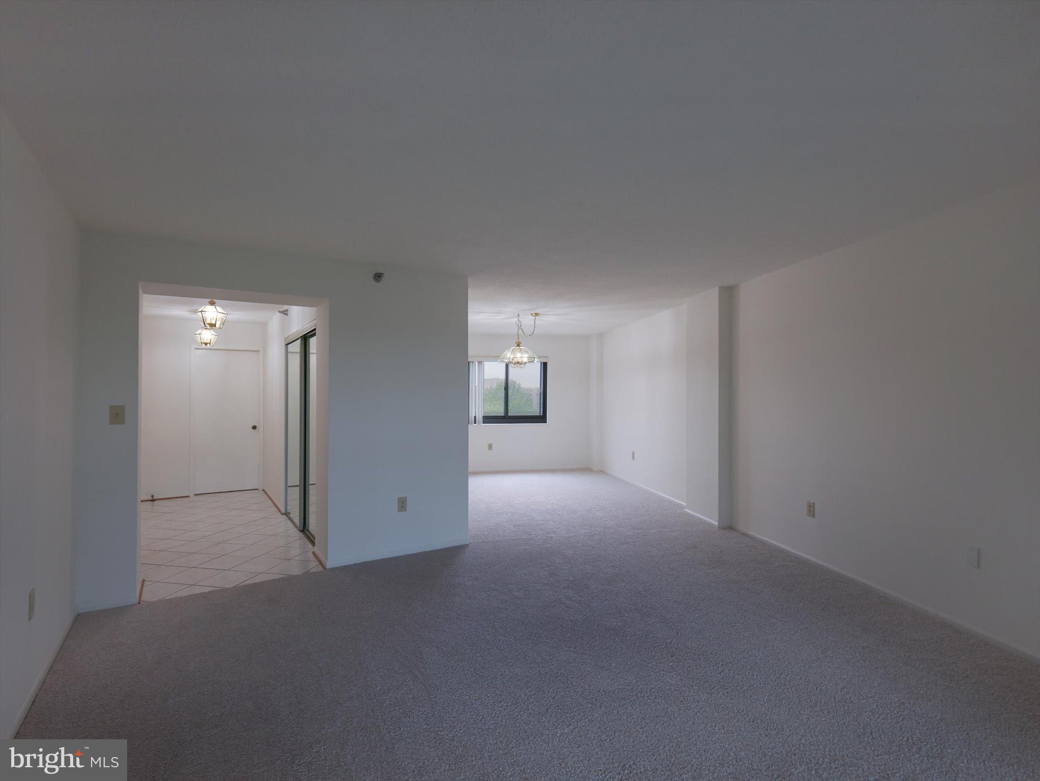 LEISURE WORLD - Residential